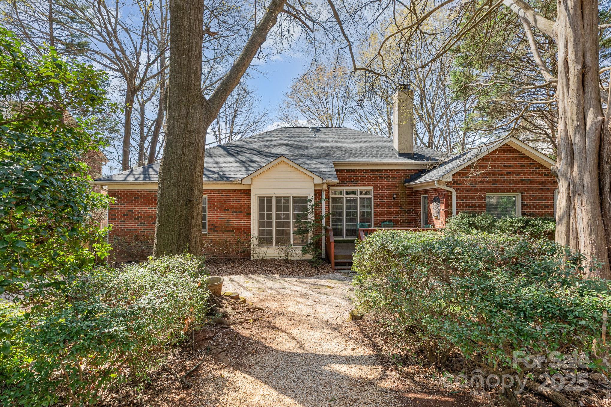 5550 Monticello Drive Property Photo 29
