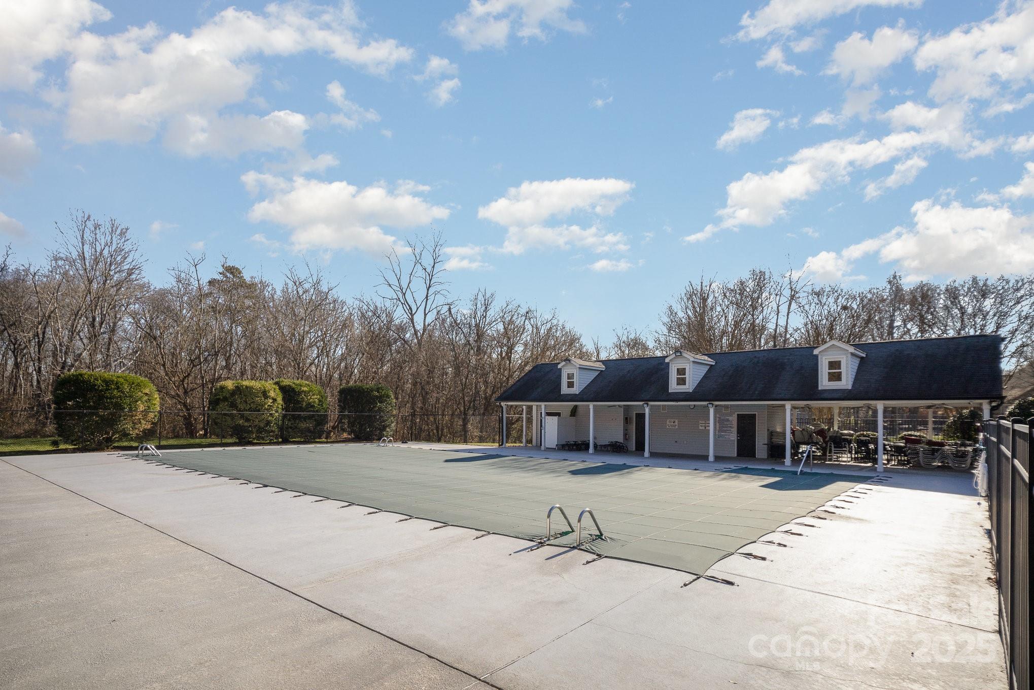 5550 Monticello Drive Property Photo 35