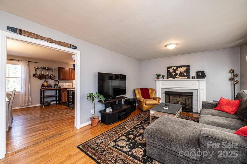132 30th Avenue Property Photo 2