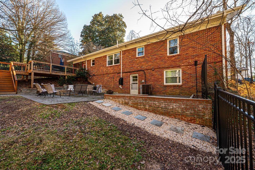 132 30th Avenue Property Photo 39