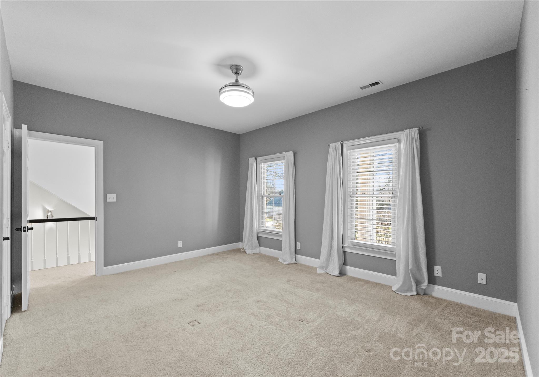 5401 Sunningdale Drive Property Photo 25