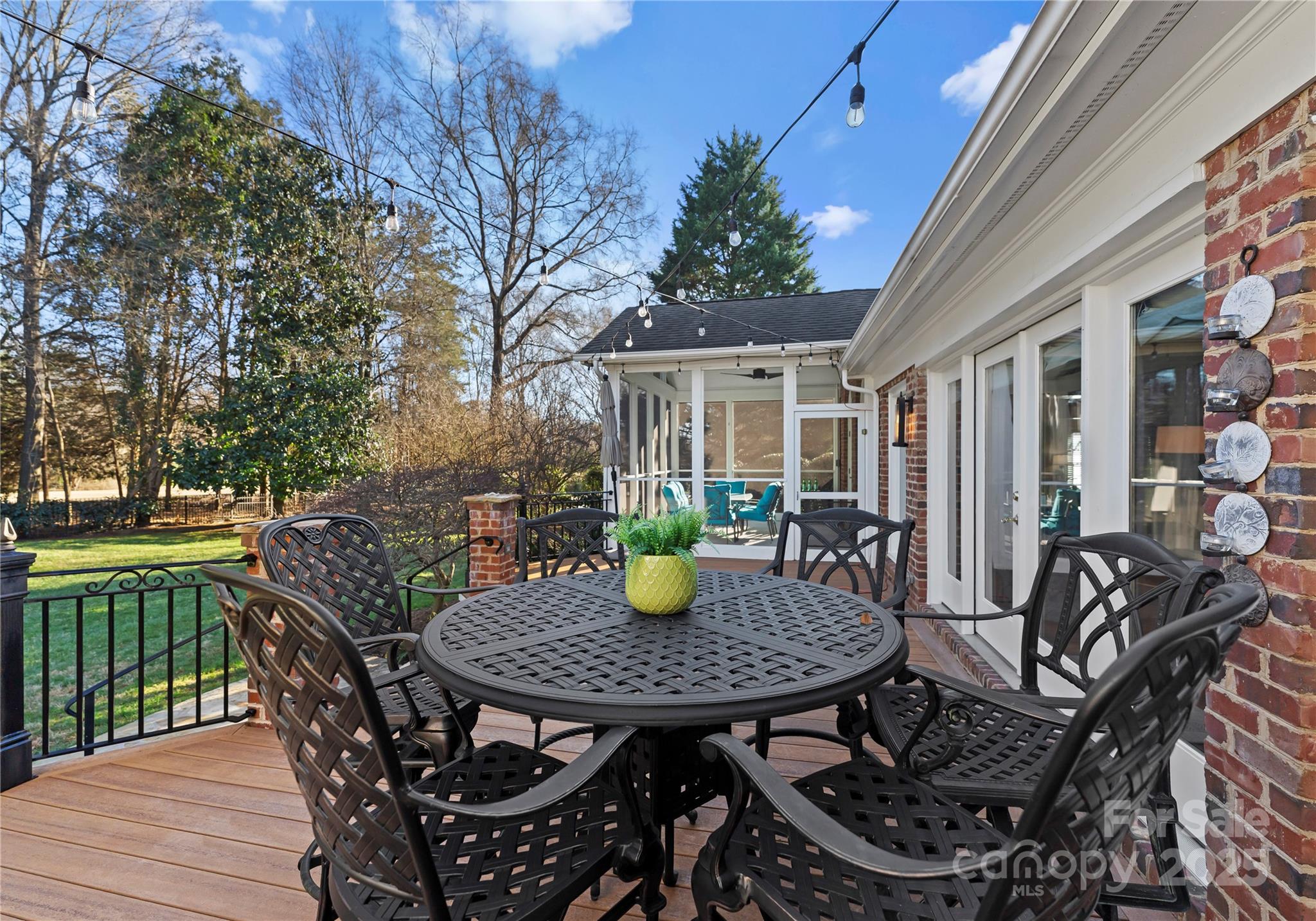 5401 Sunningdale Drive Property Photo 32
