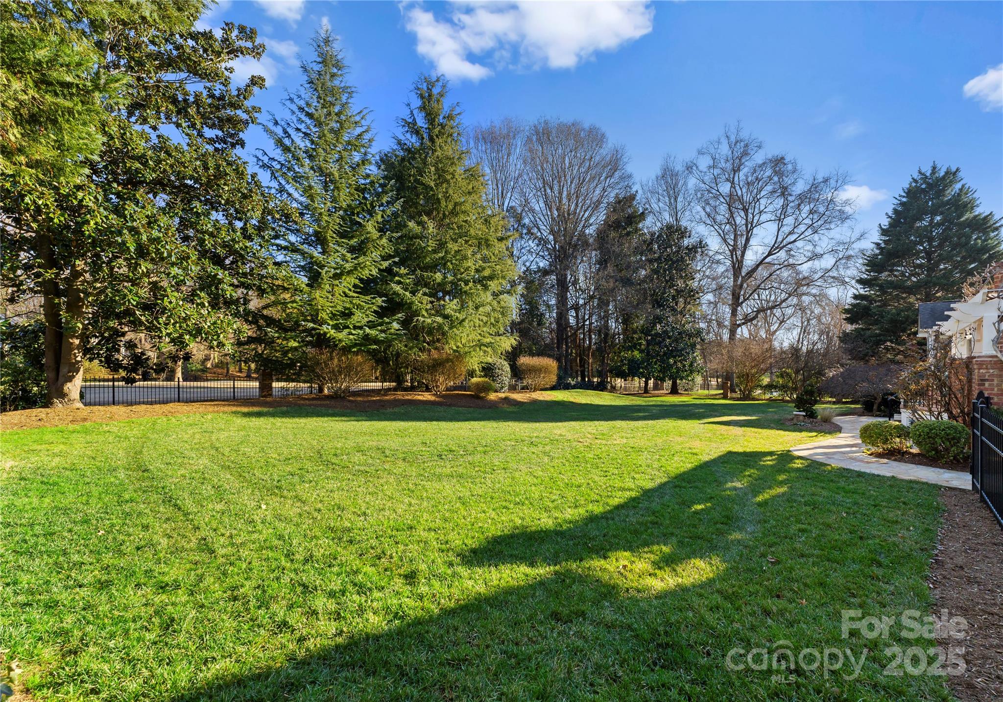 5401 Sunningdale Drive Property Photo 34