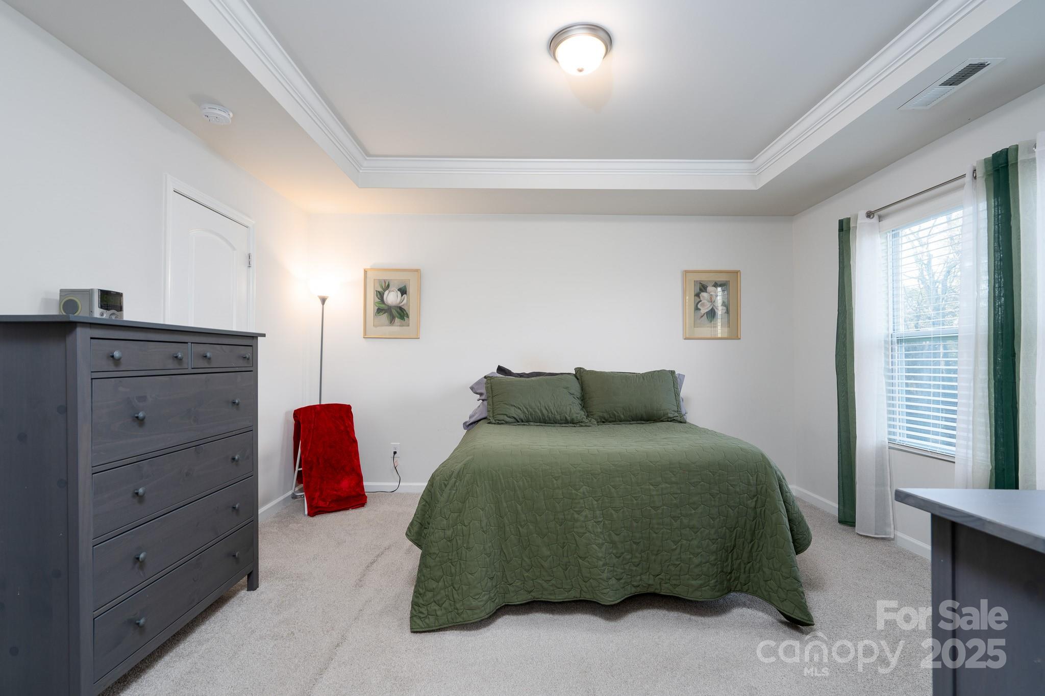 18106 Pear Hawthorne Drive Property Photo 14