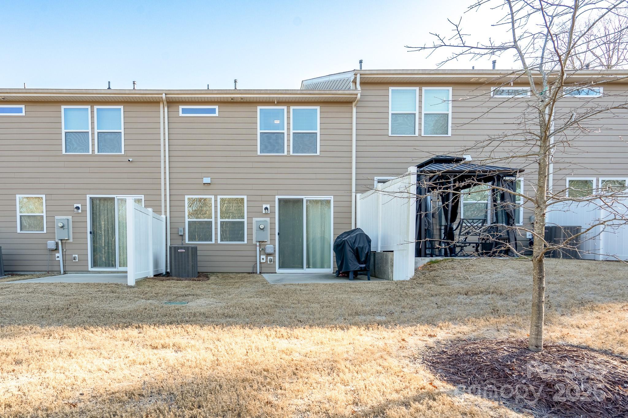 18106 Pear Hawthorne Drive Property Photo 27