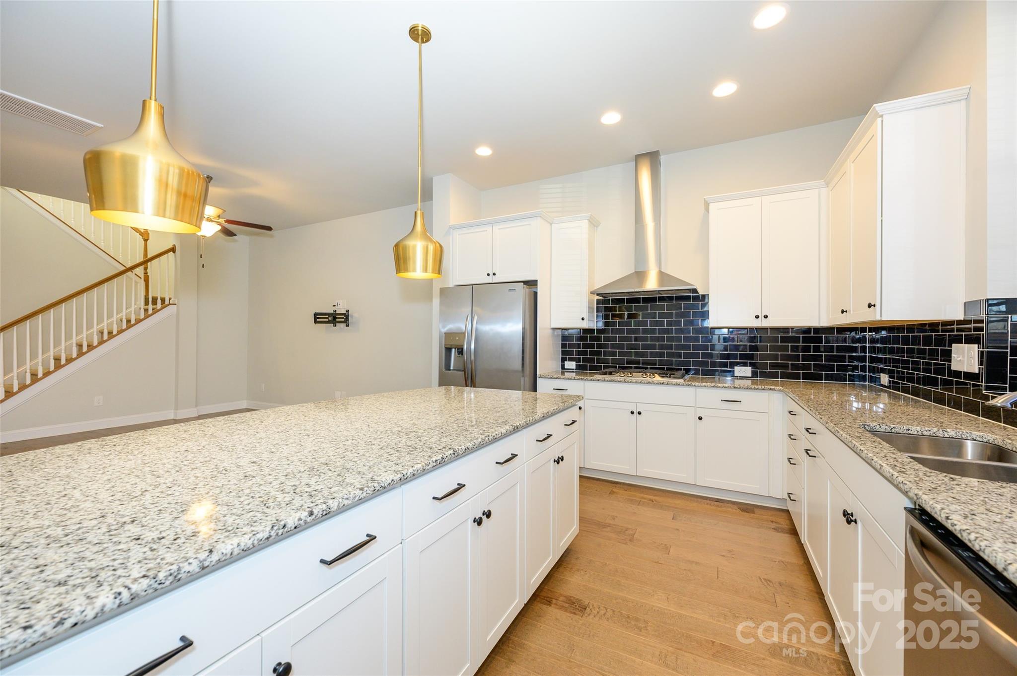 7542 Waverly Walk Avenue 7542 Property Photo 7