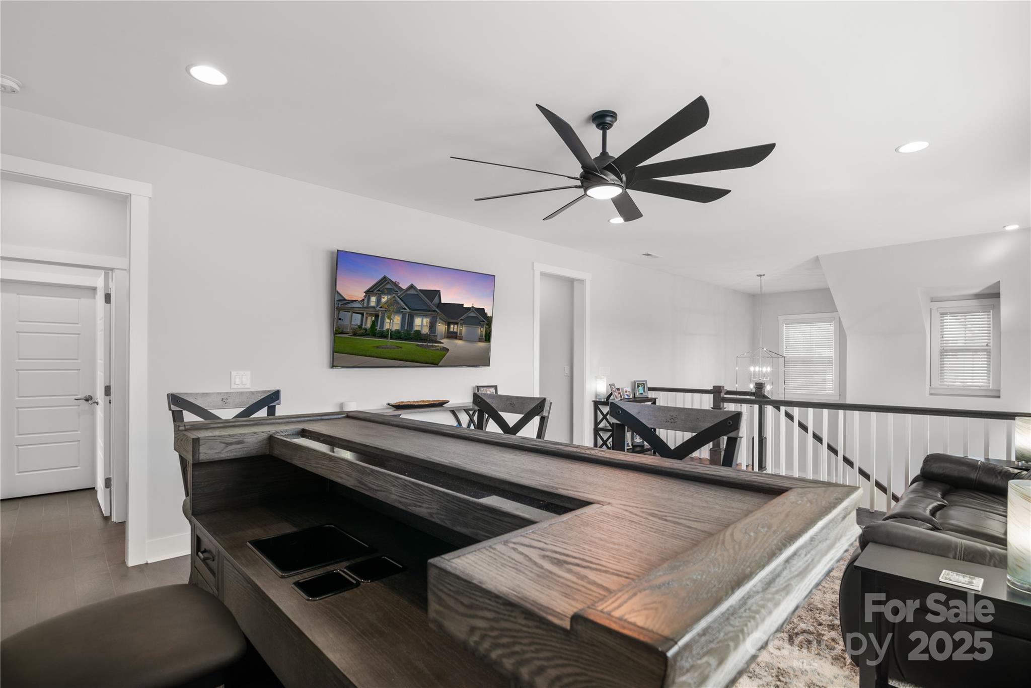 11112 Benjamin Smith Avenue Property Photo 23
