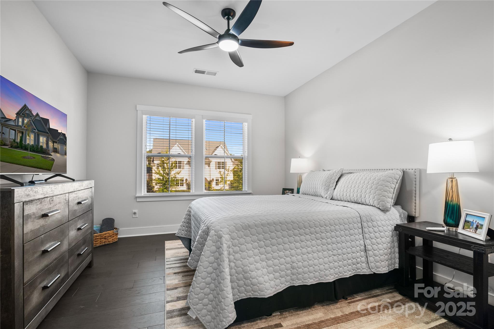 11112 Benjamin Smith Avenue Property Photo 28