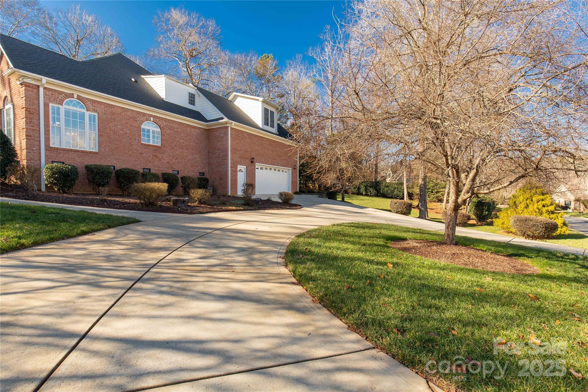 157 Highland Forest Drive Property Photo 14
