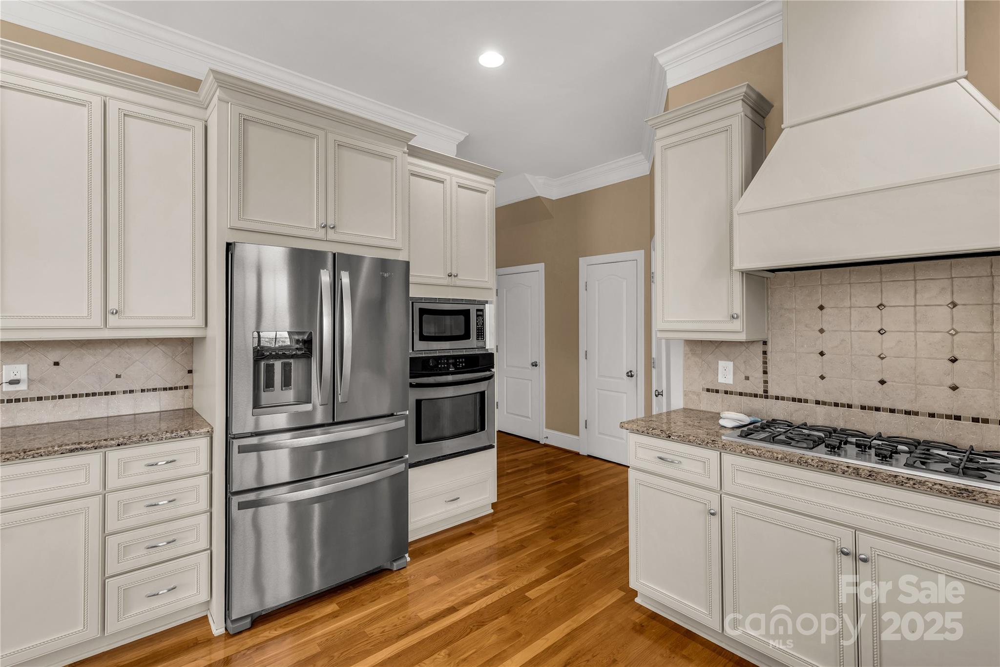157 Highland Forest Drive Property Photo 23