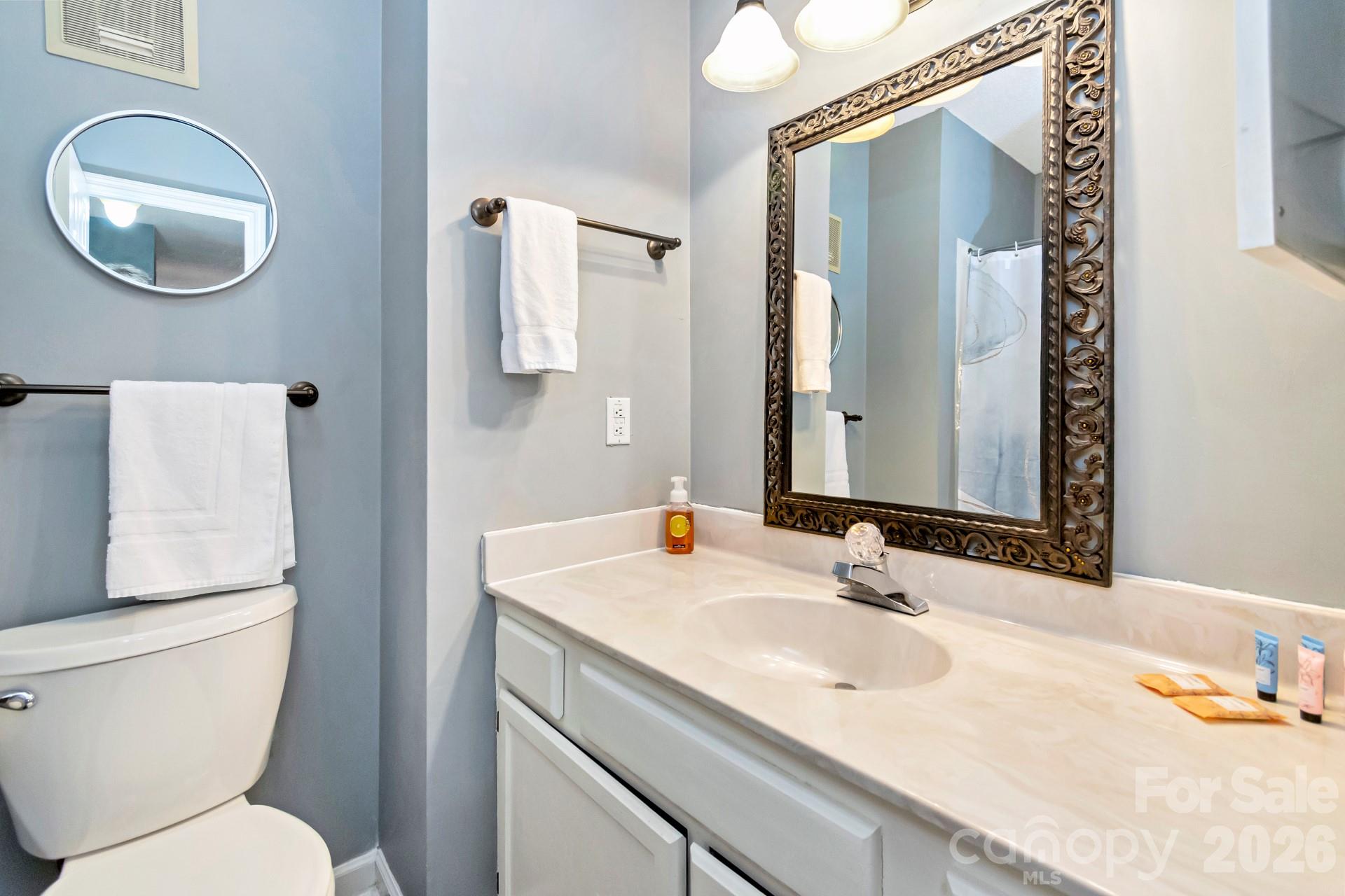 301 Pinnacle Inn Road 4313 Property Photo 12