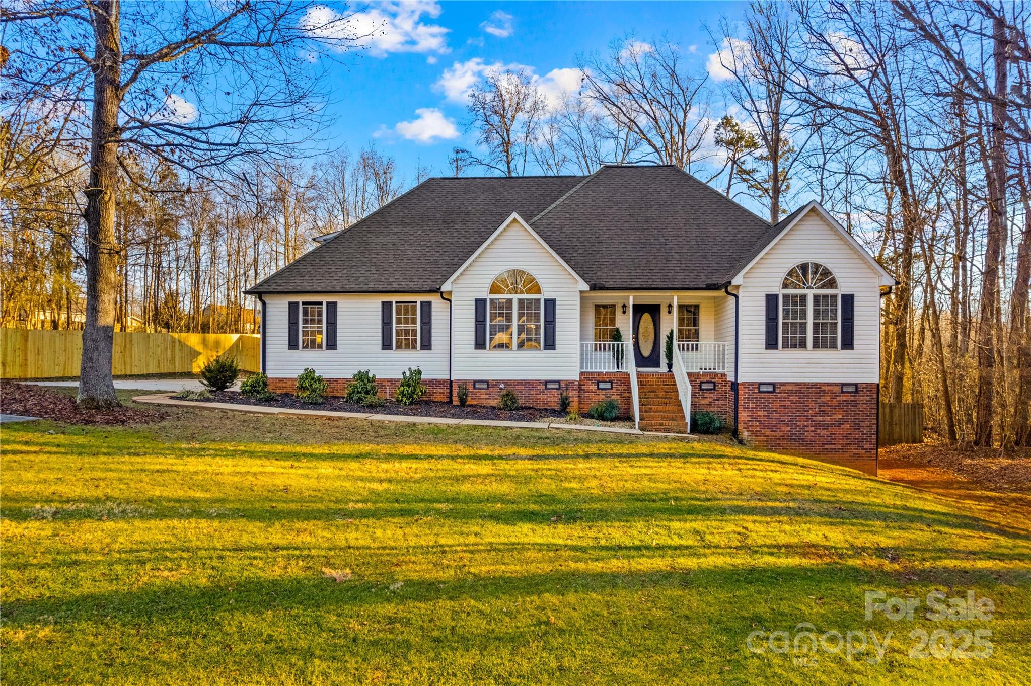 2740 Hill Top Drive Property Photo