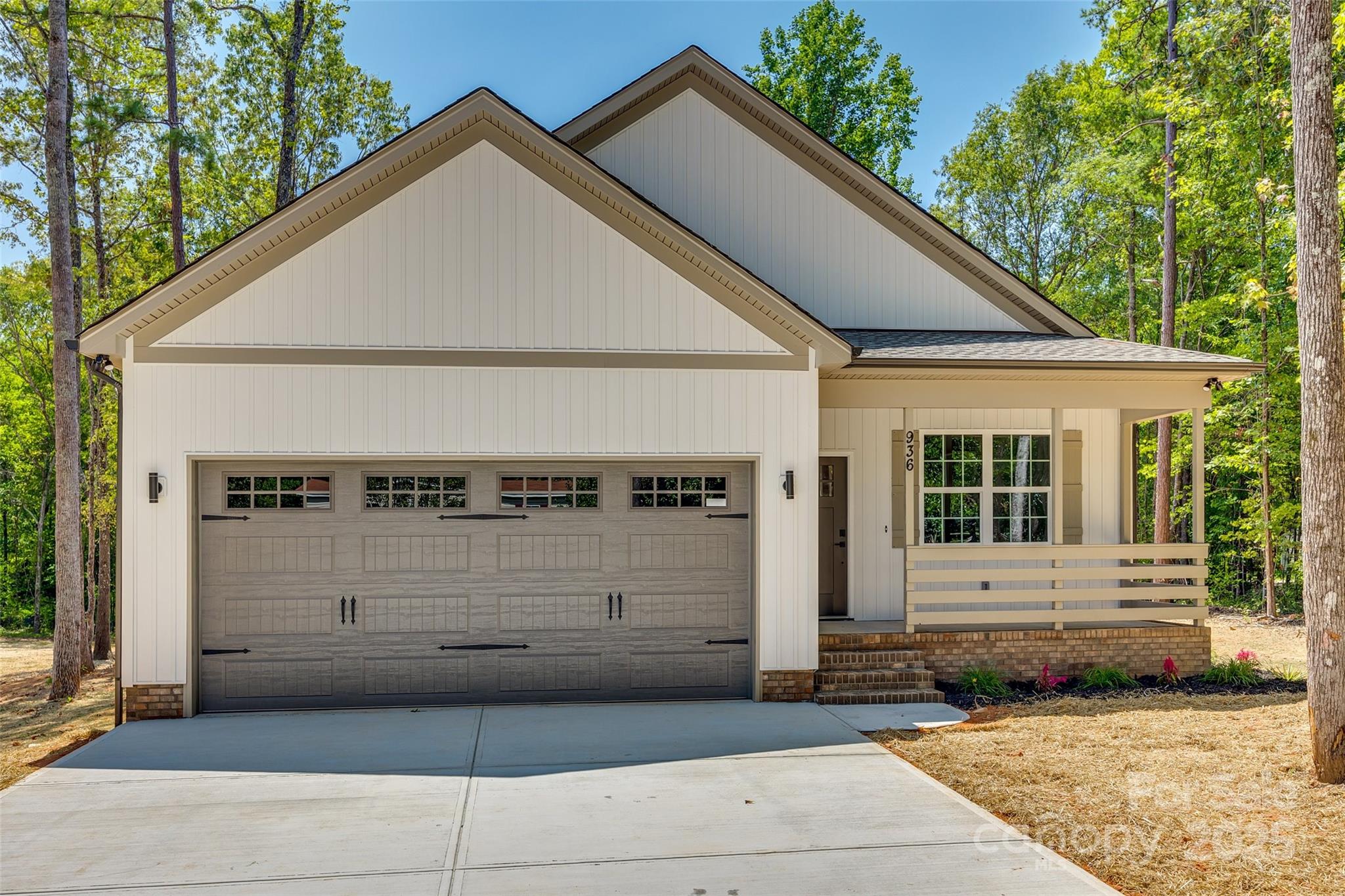 936 Jackson Road Property Photo