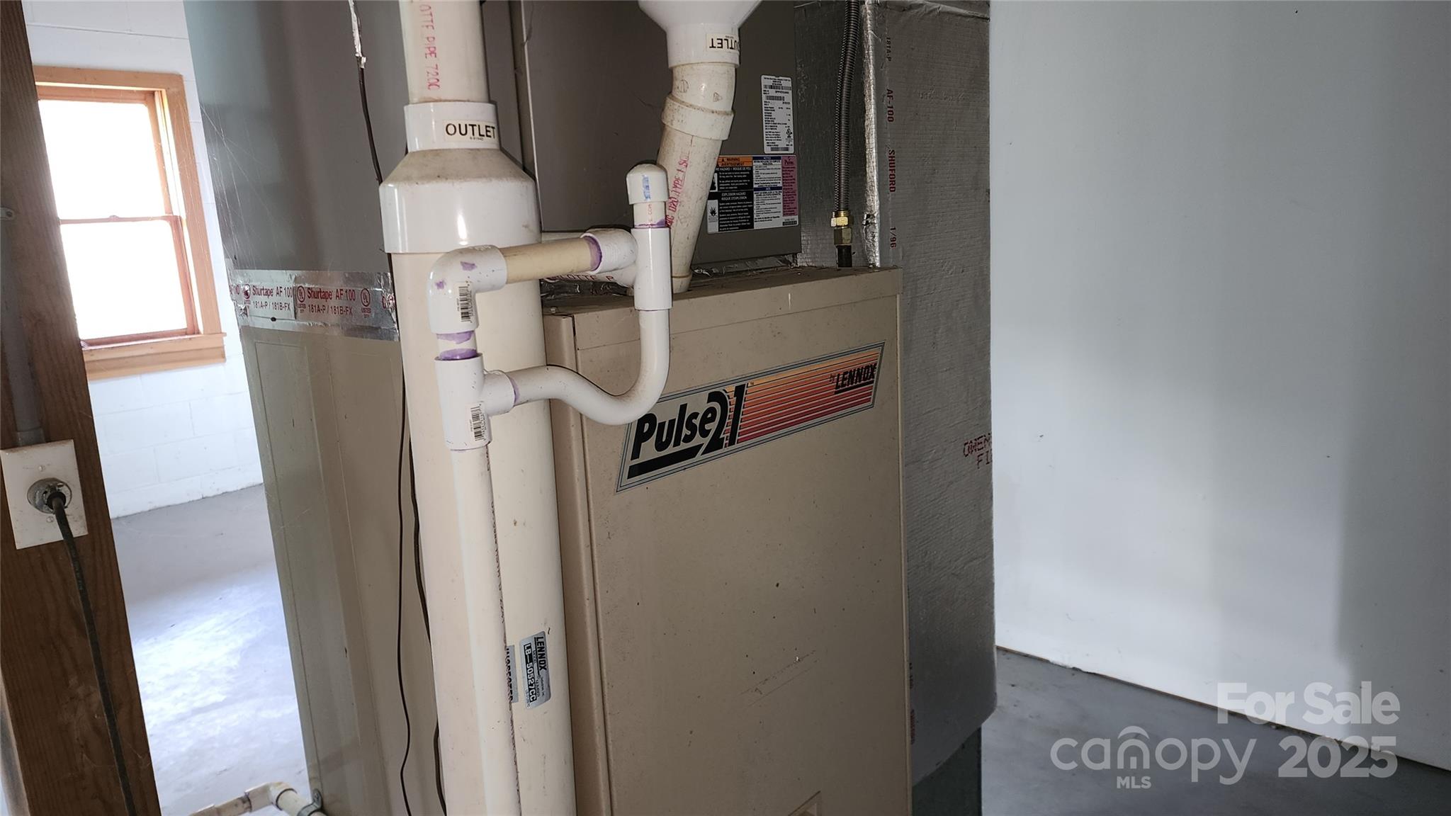145 Winters Lane Property Photo 23