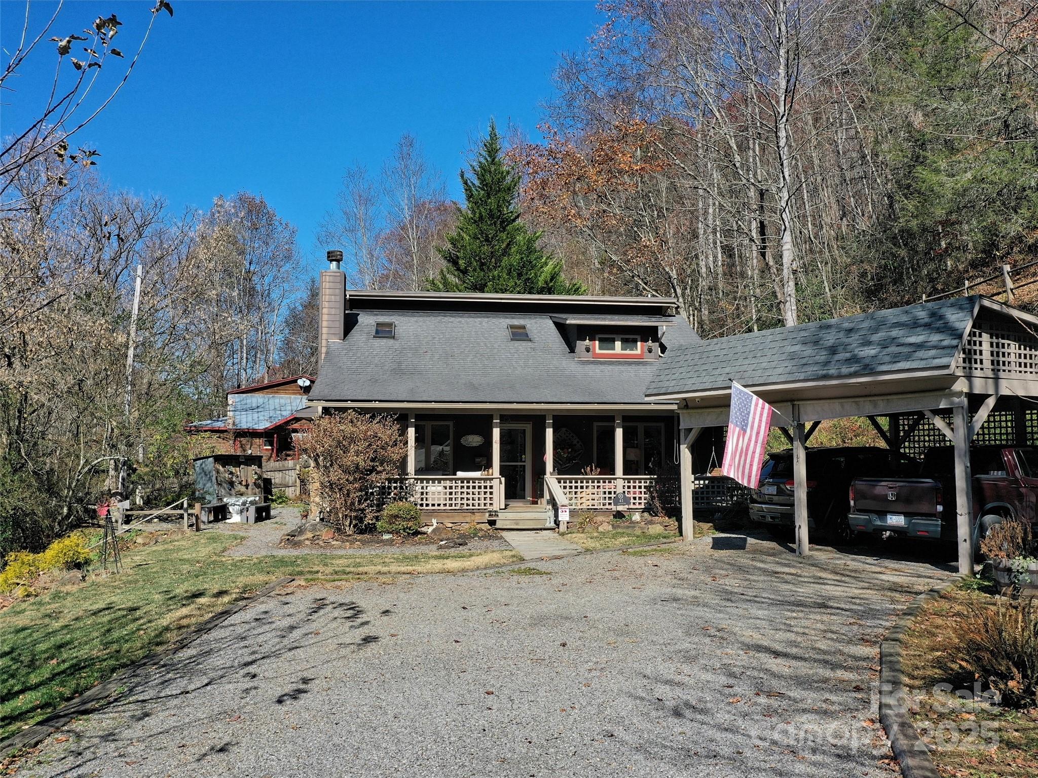 41 Cottontail Lane Property Photo 1
