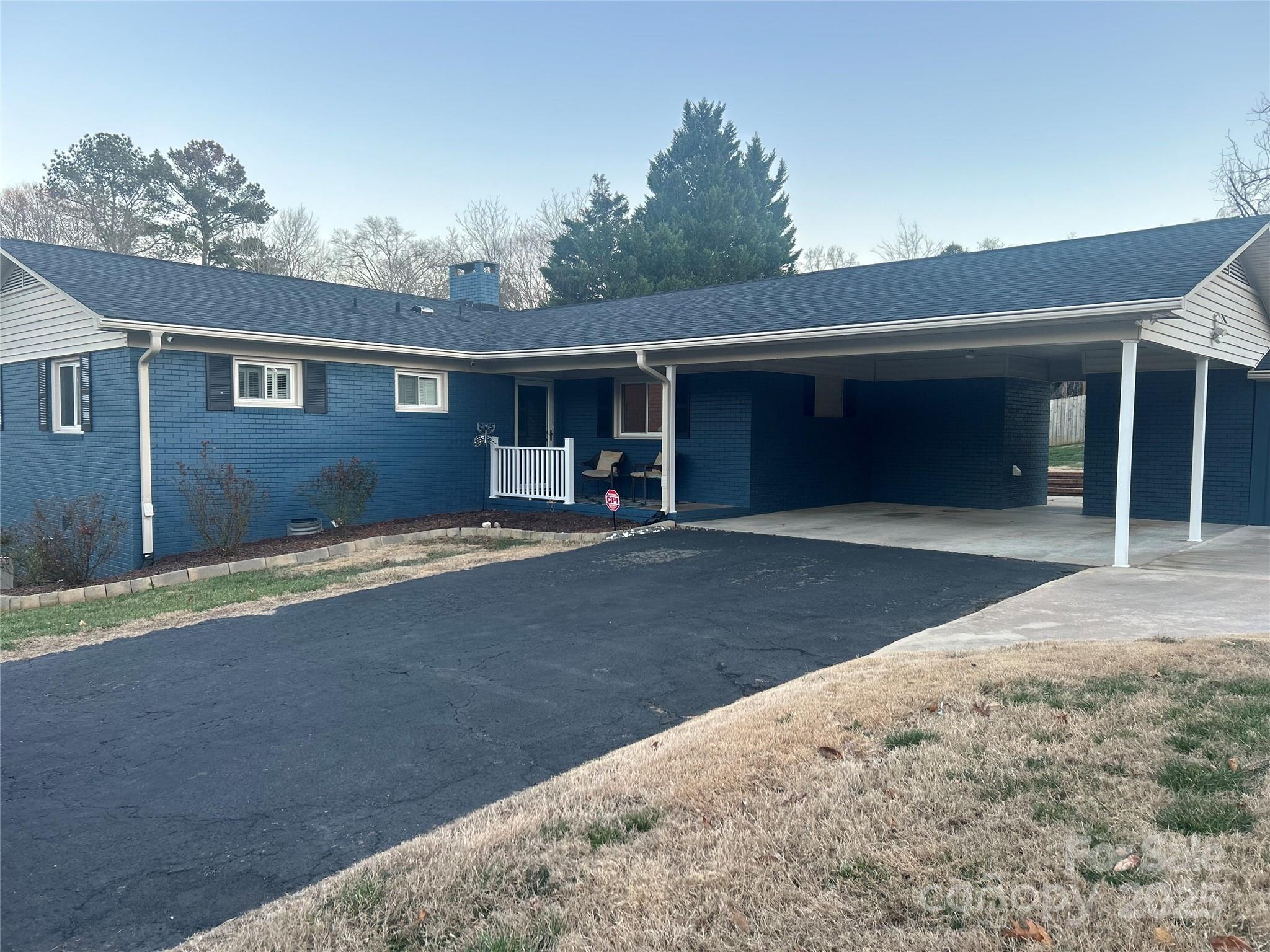 904 Mascot Drive Property Photo