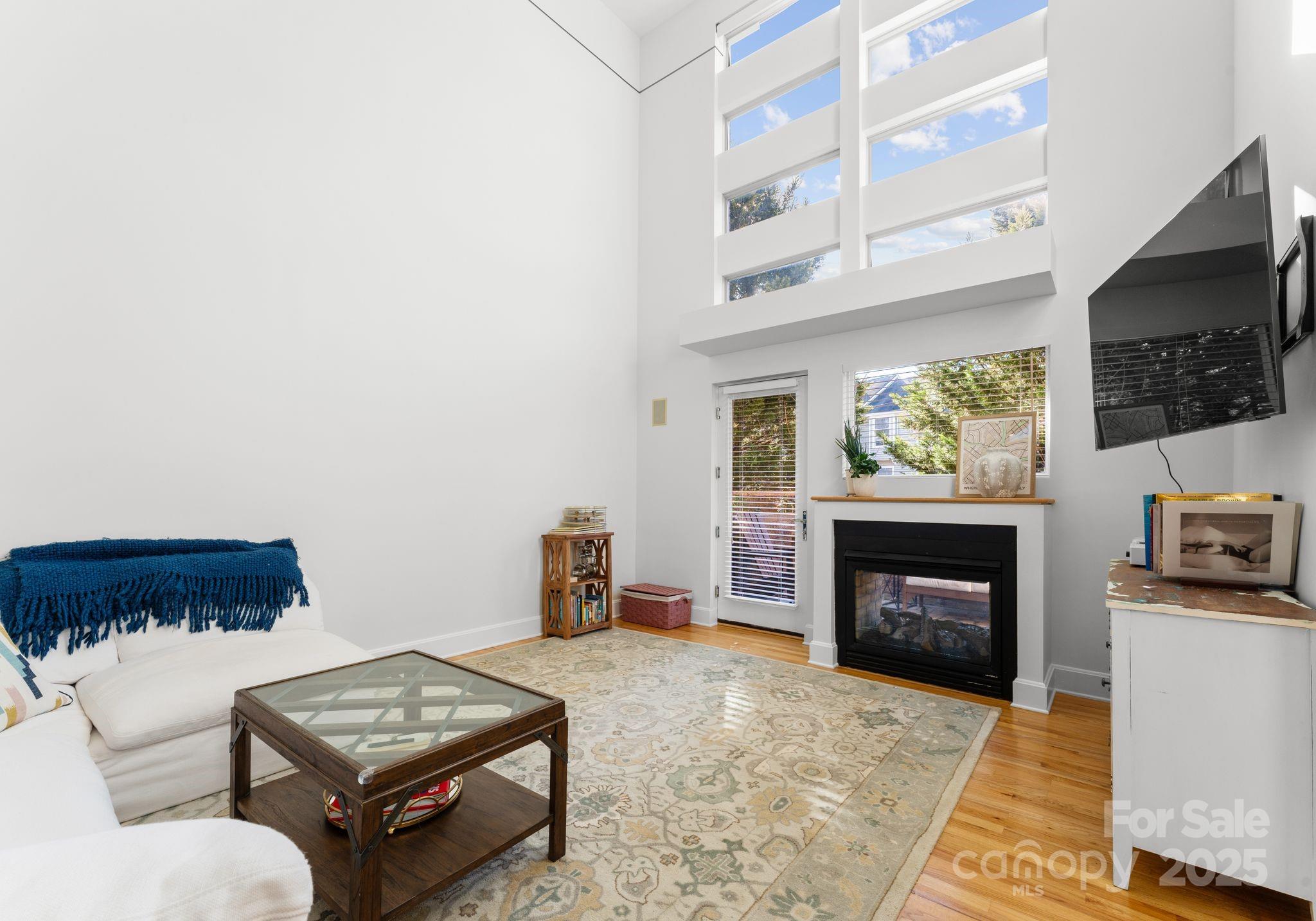 420 Queens Road 6 Property Photo 4