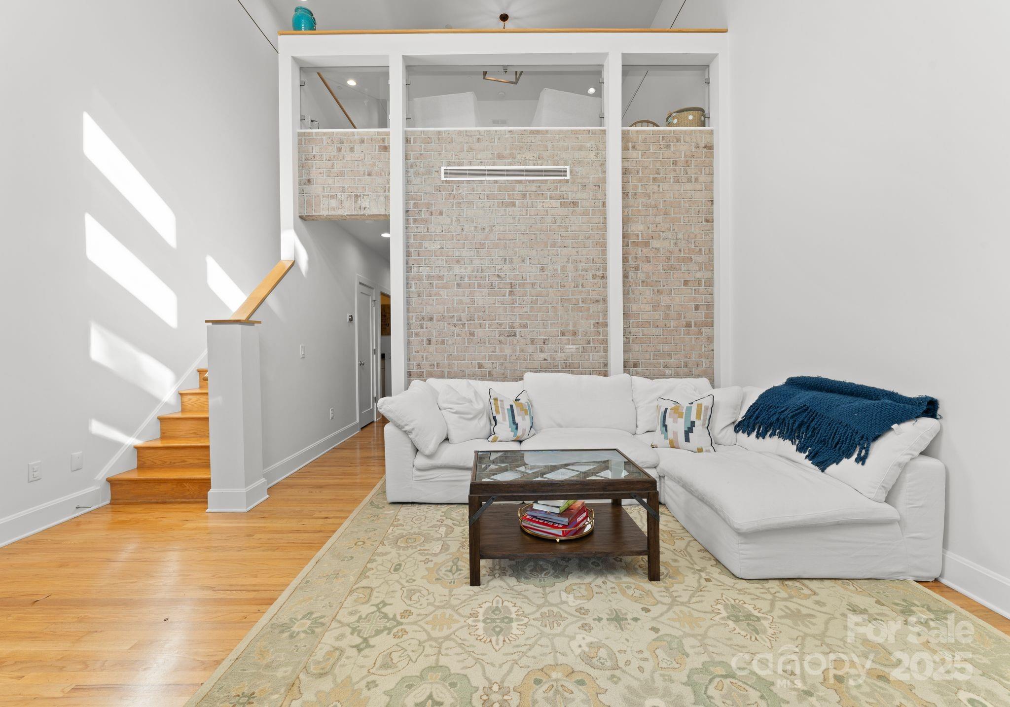 420 Queens Road 6 Property Photo 7