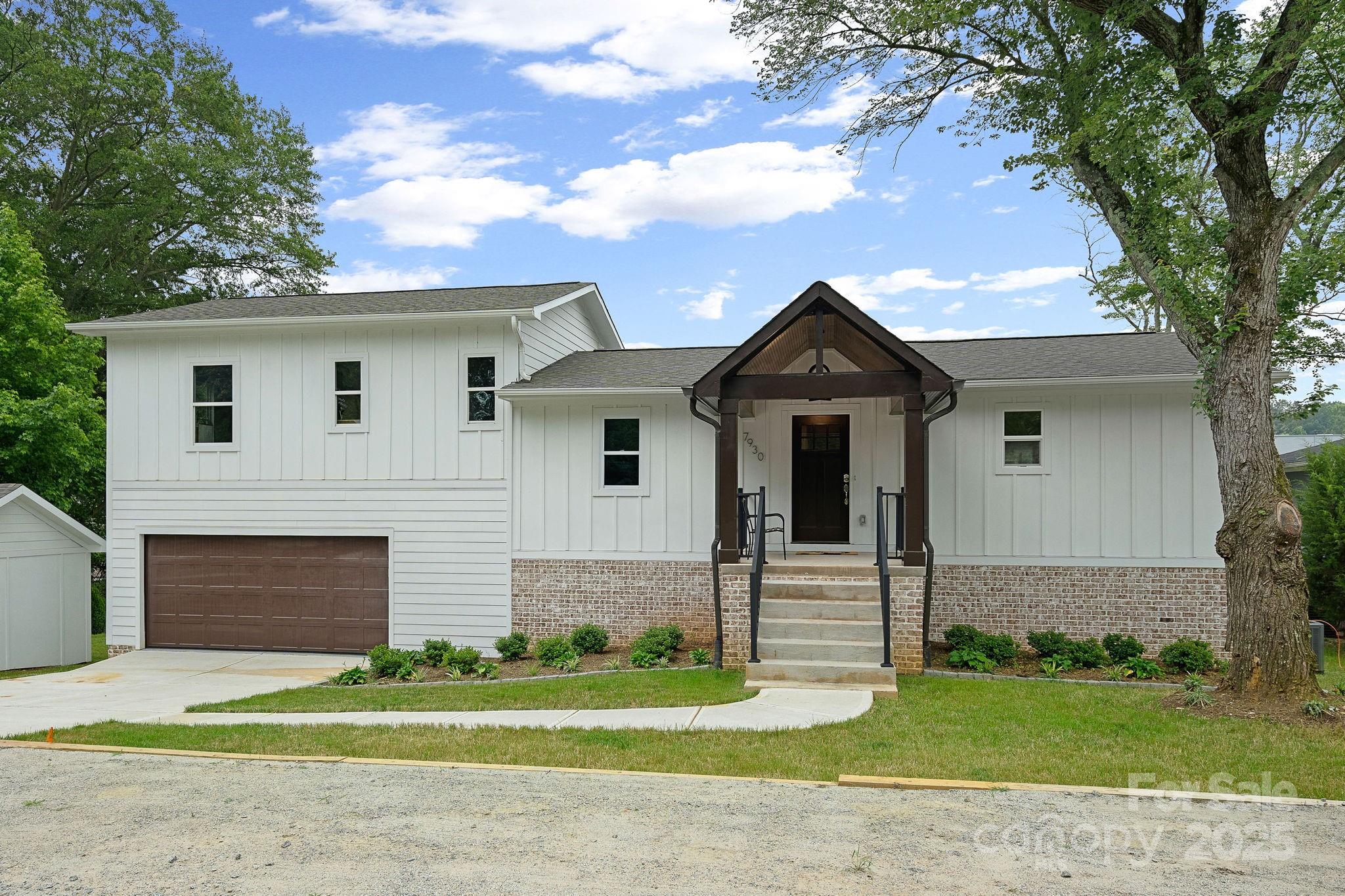 7930 Blackwood Road Property Photo 3