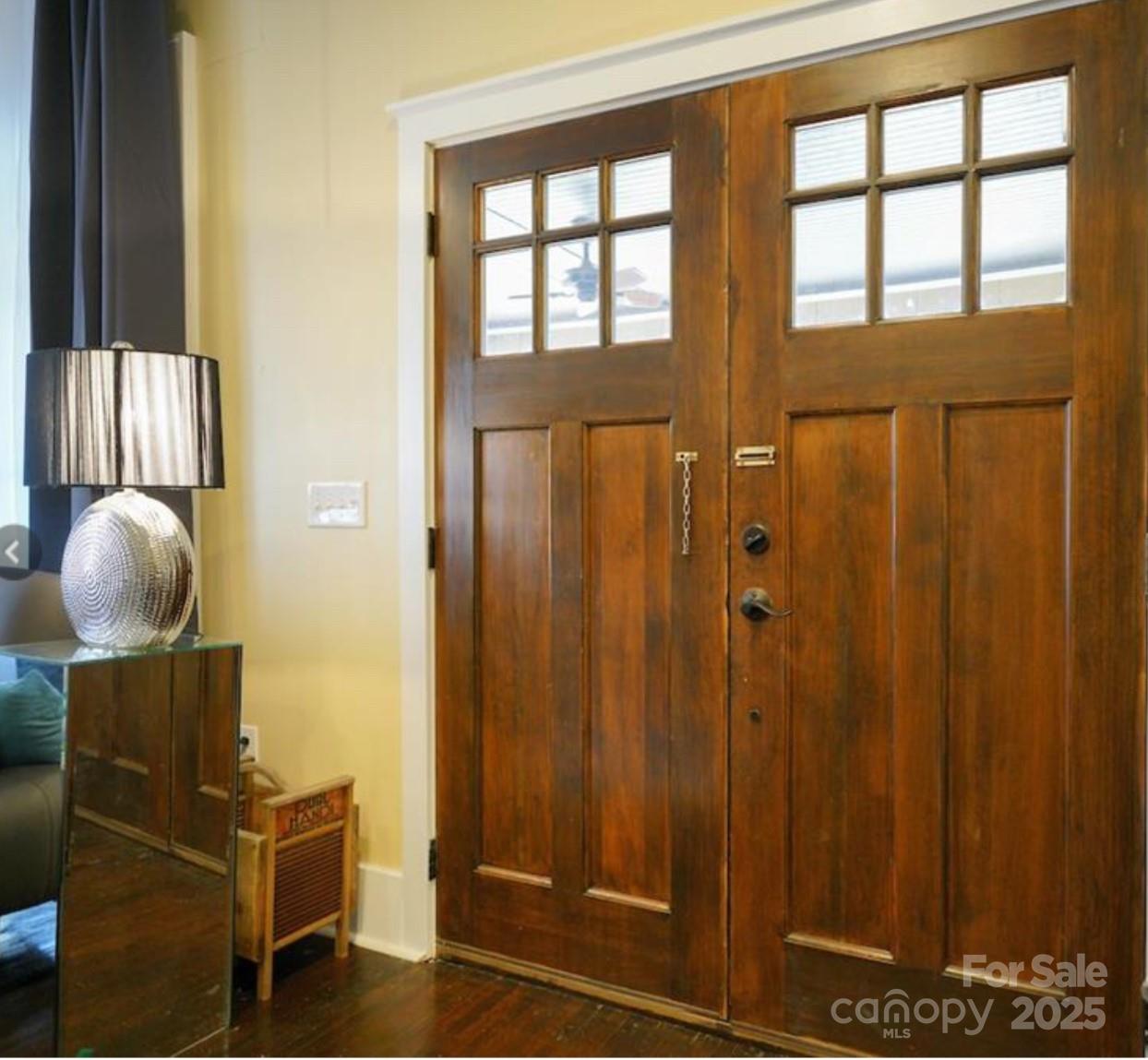 350 Marion Street Property Photo 5