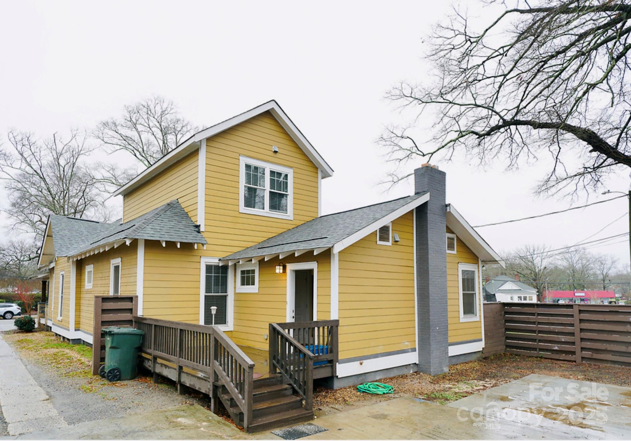 350 Marion Street Property Photo 46
