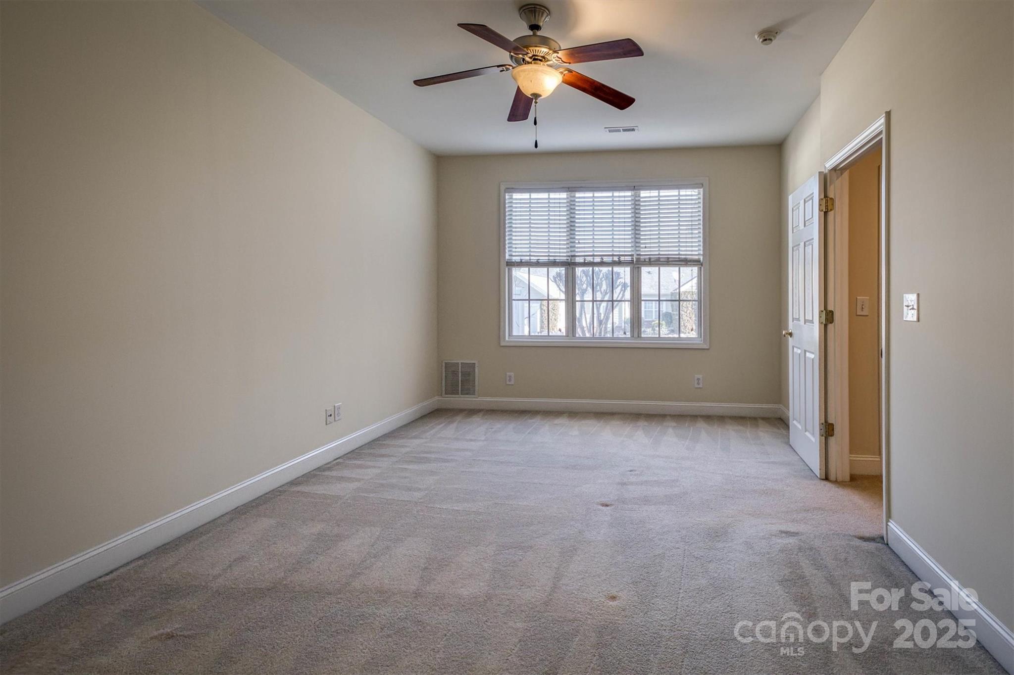 110 Henrys Glen Drive Property Photo 20