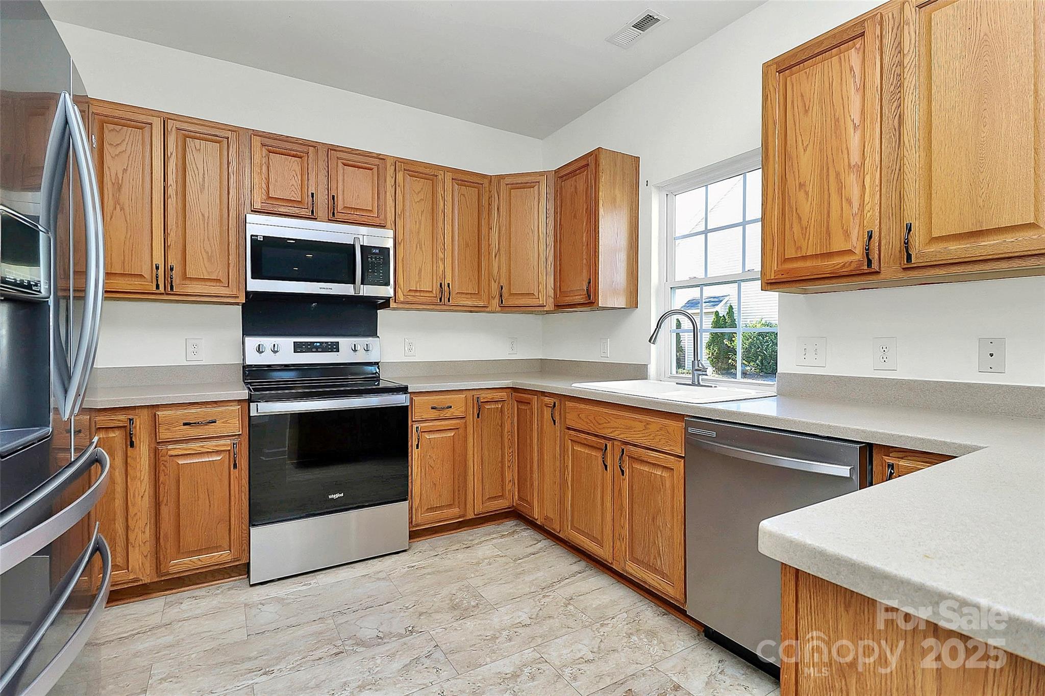 8436 Dawson Lane Property Photo 5