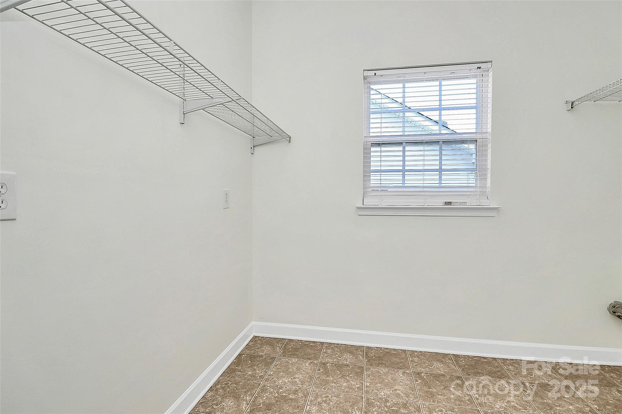 8436 Dawson Lane Property Photo 38