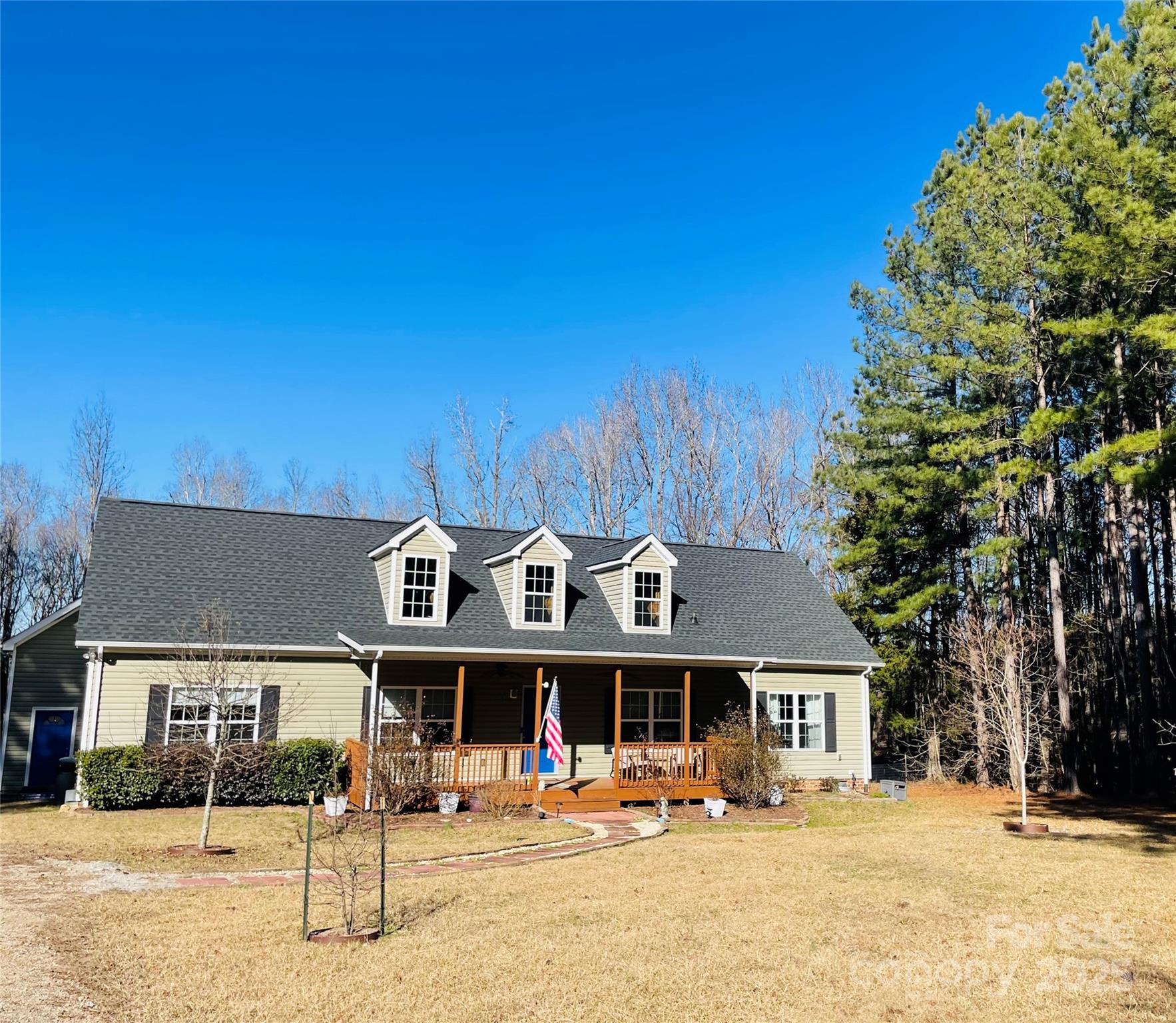 3024 Brandon Estates Property Photo