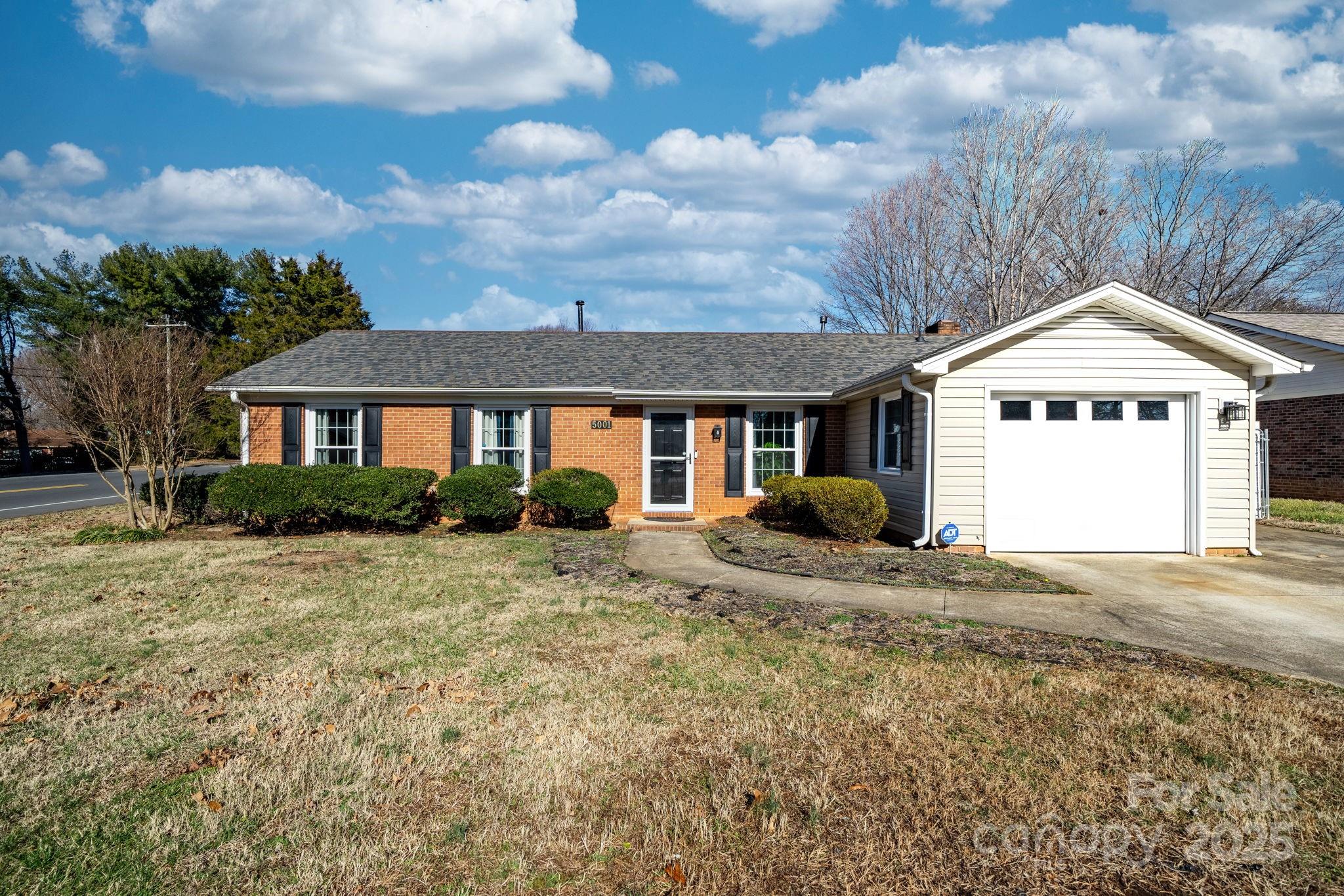 5001 Pressman Drive Property Photo