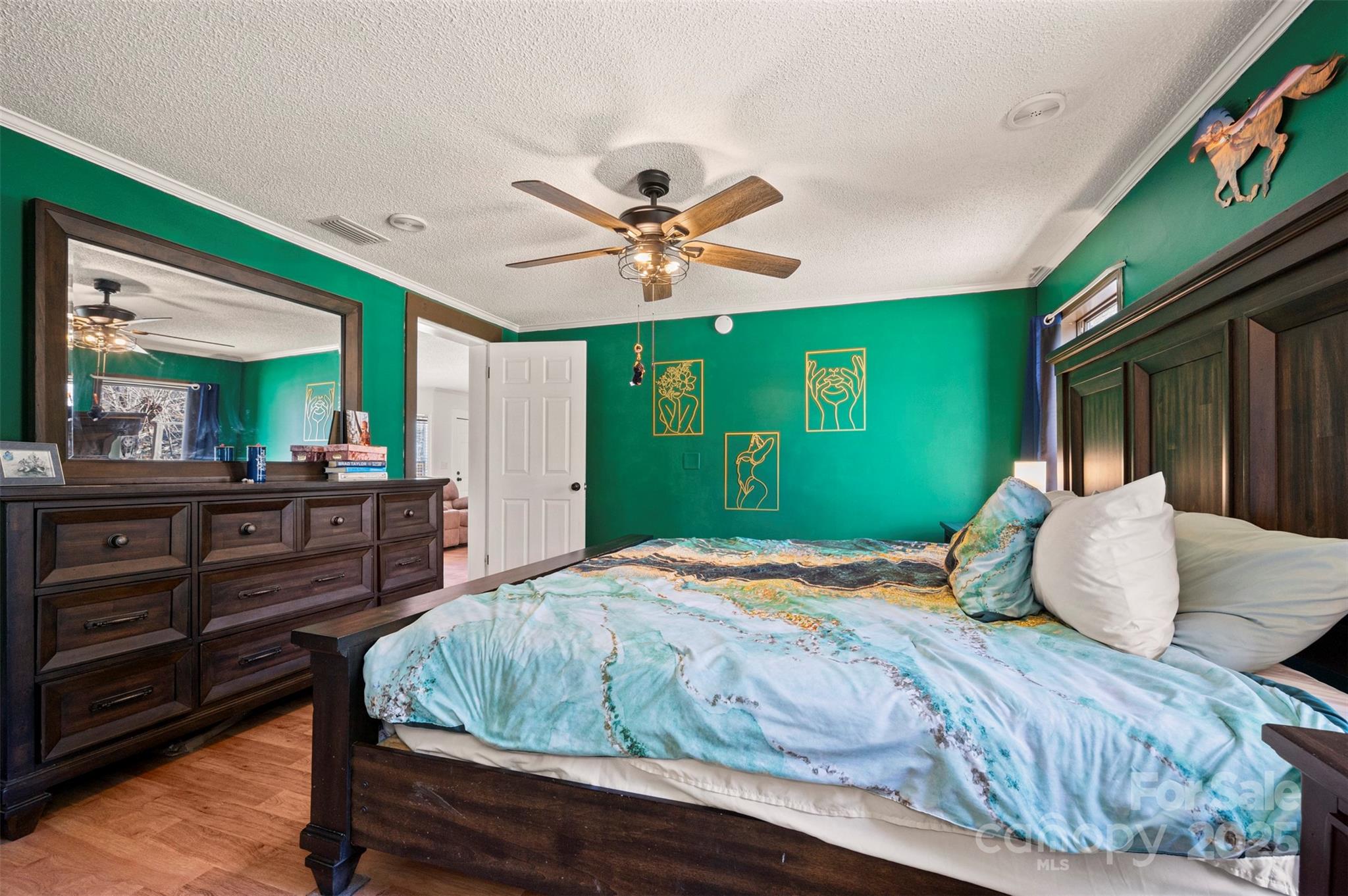 121 Julian Way Property Photo 15