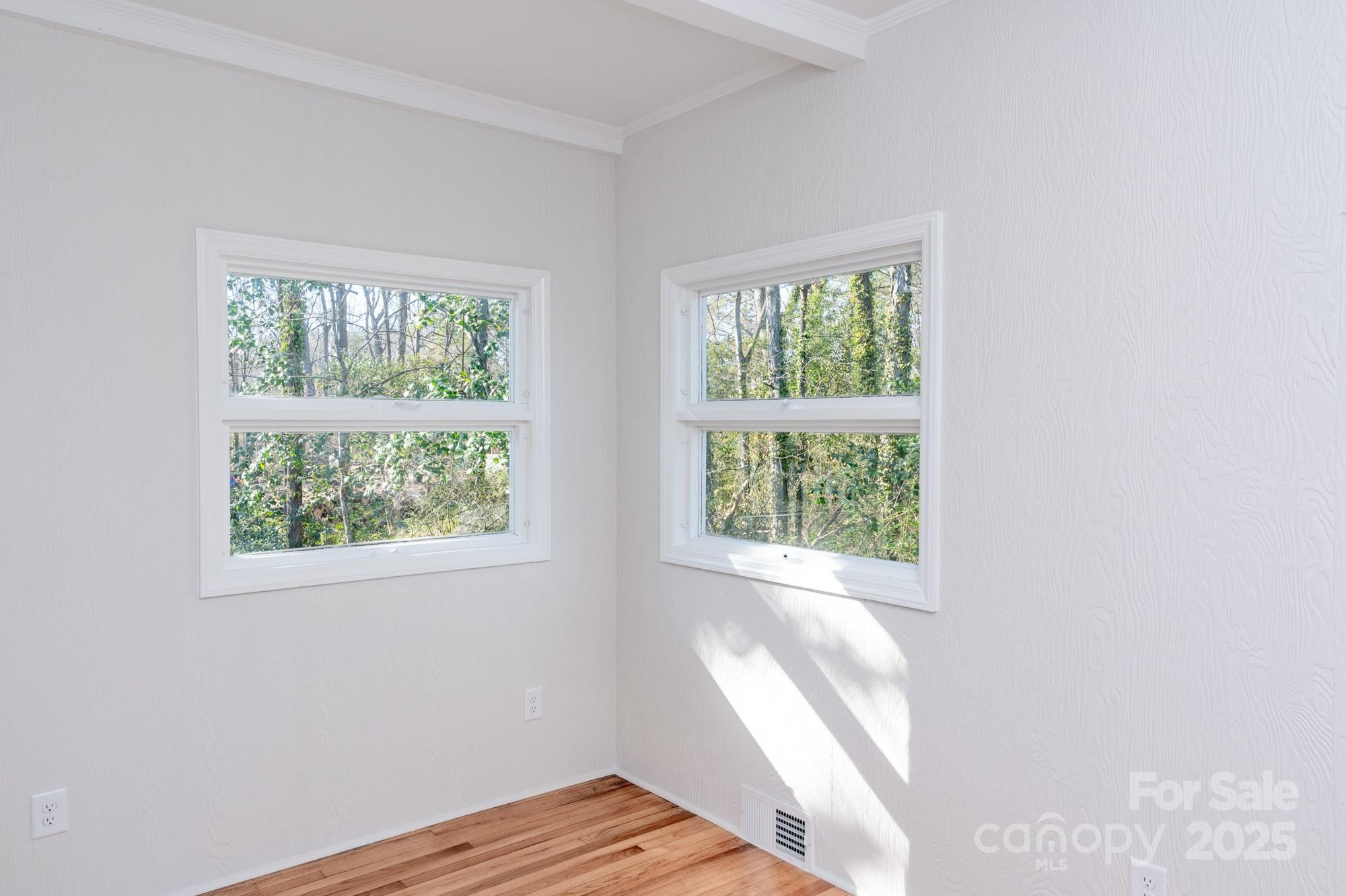 2504 S Cannon Boulevard Property Photo 8
