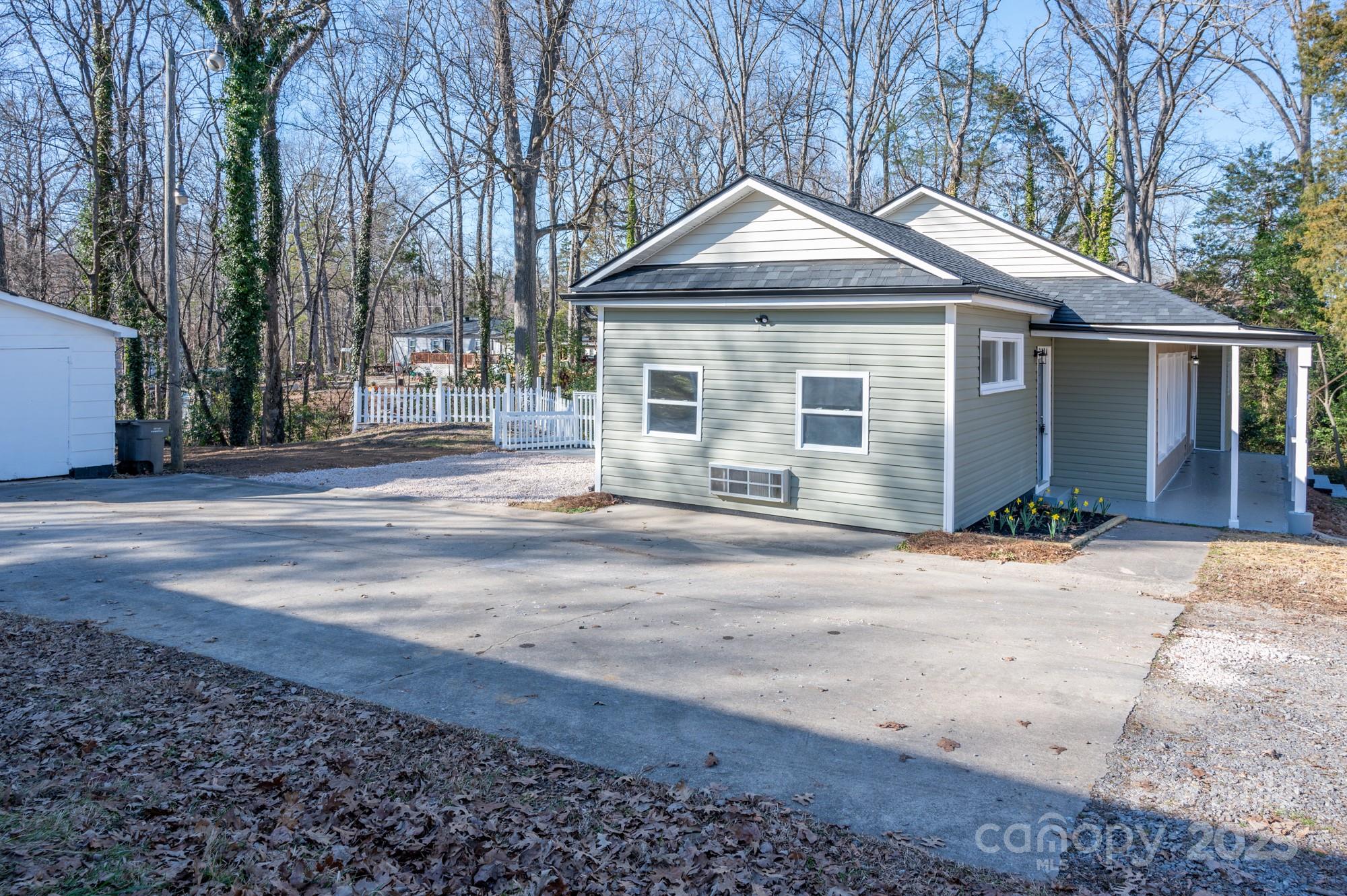 2504 S Cannon Boulevard Property Photo 26