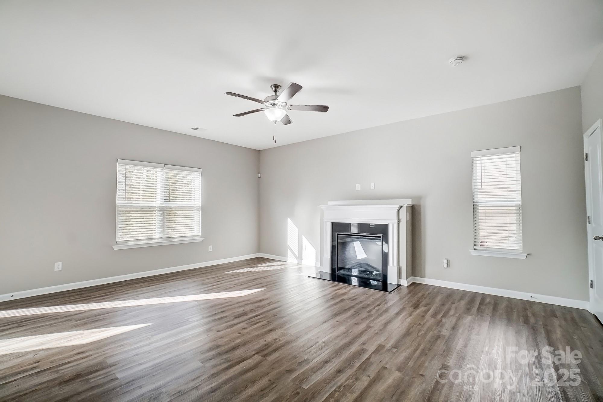 3216 Ainsley Woods Drive Property Photo 4