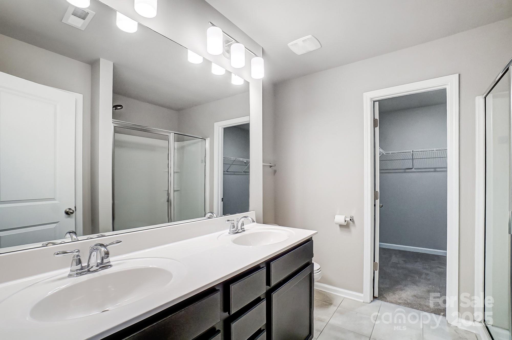 3216 Ainsley Woods Drive Property Photo 23