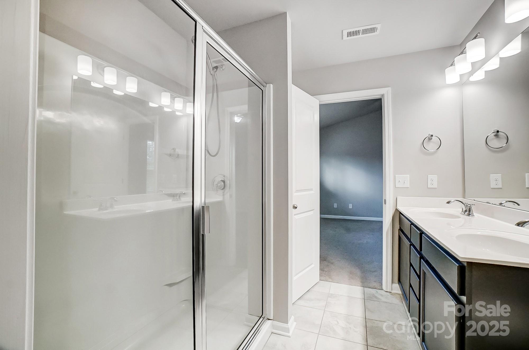3216 Ainsley Woods Drive Property Photo 25