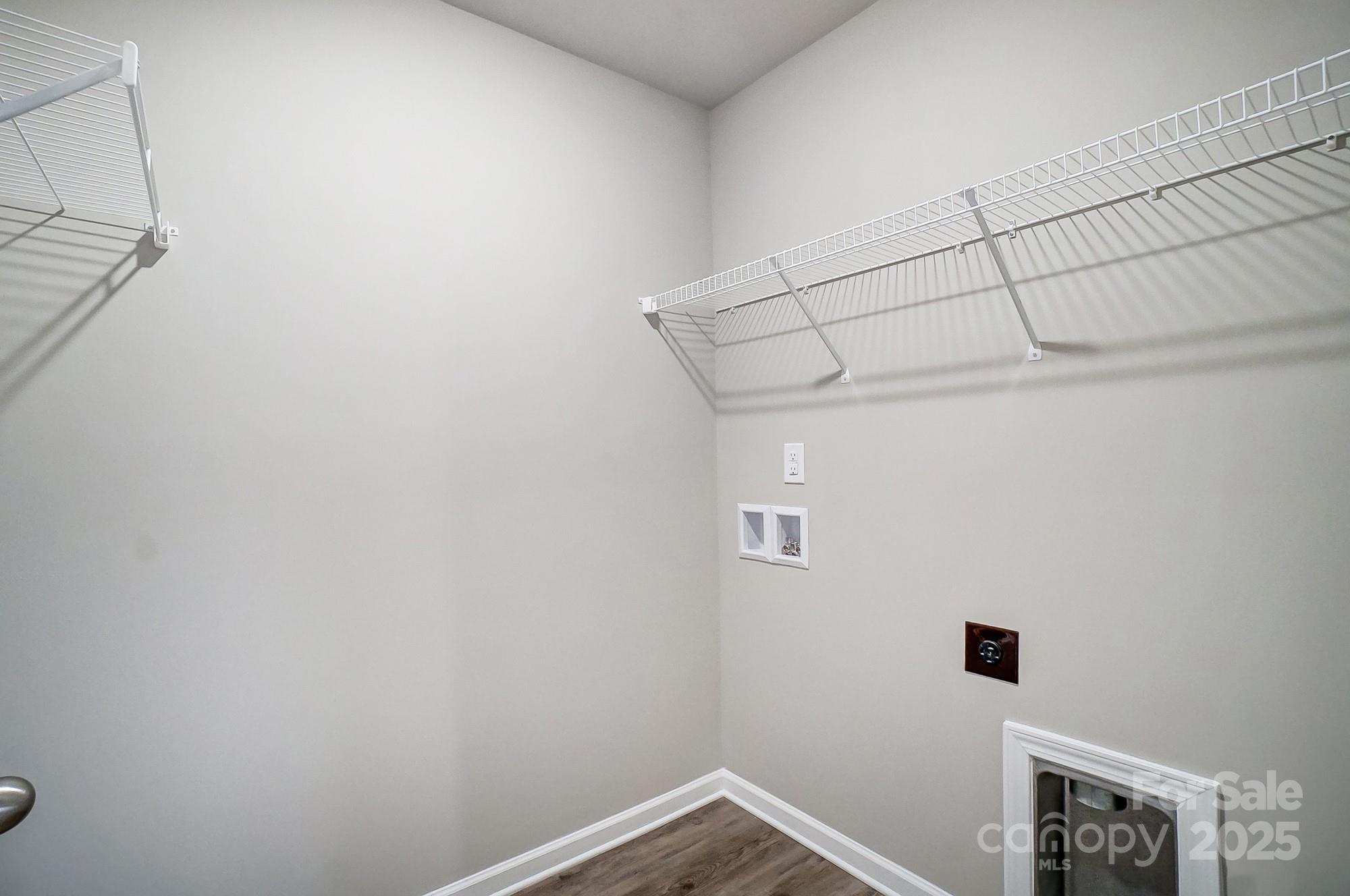 3216 Ainsley Woods Drive Property Photo 32