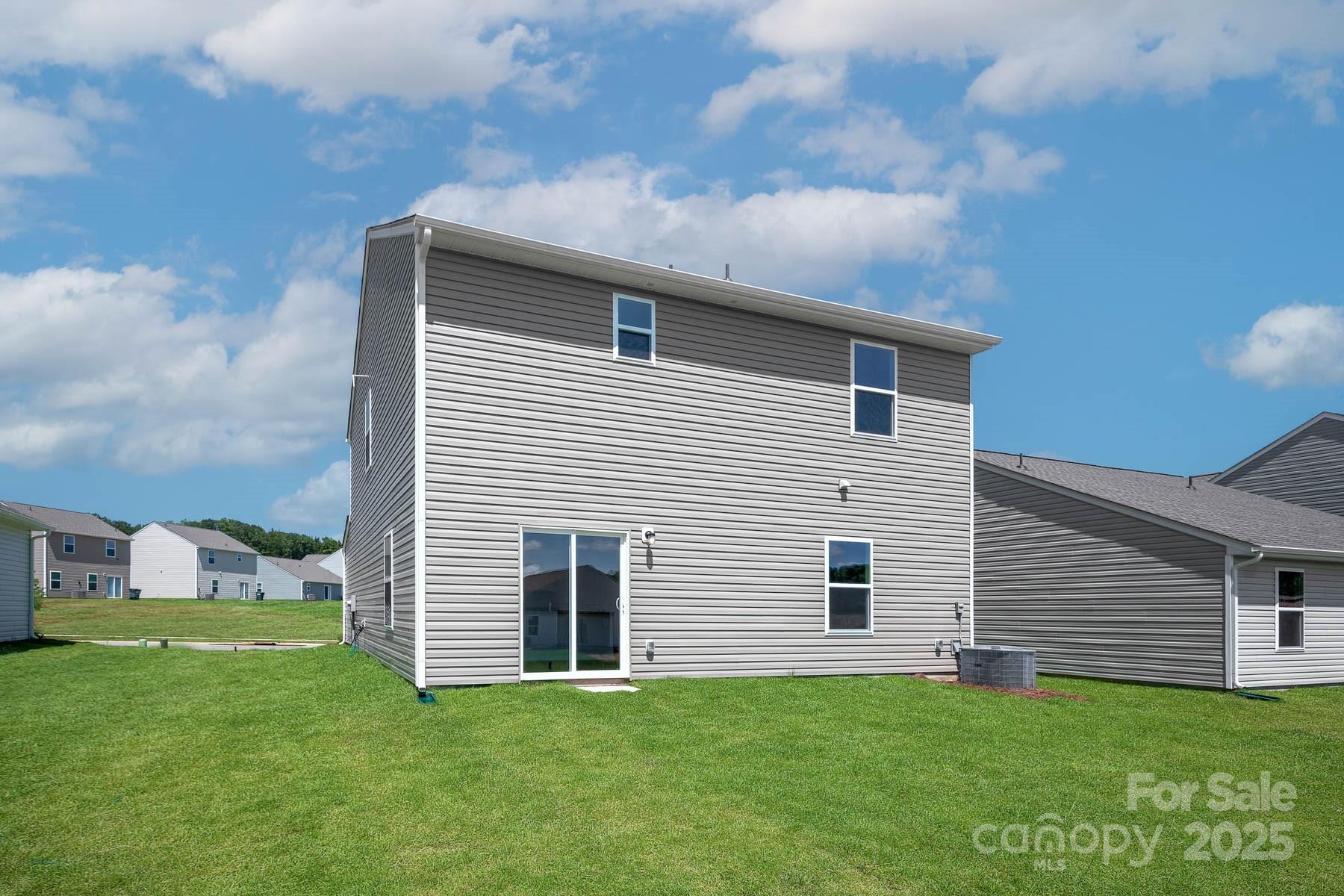 3266 Maple Ridge Drive Property Photo 2
