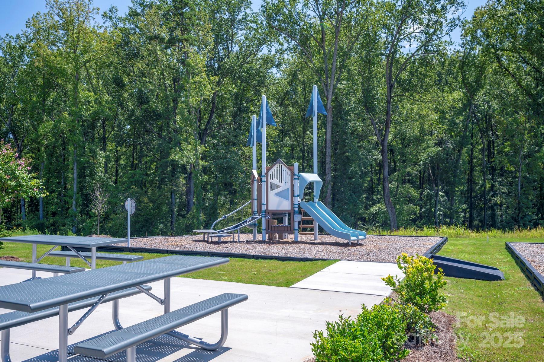3266 Maple Ridge Drive Property Photo 23