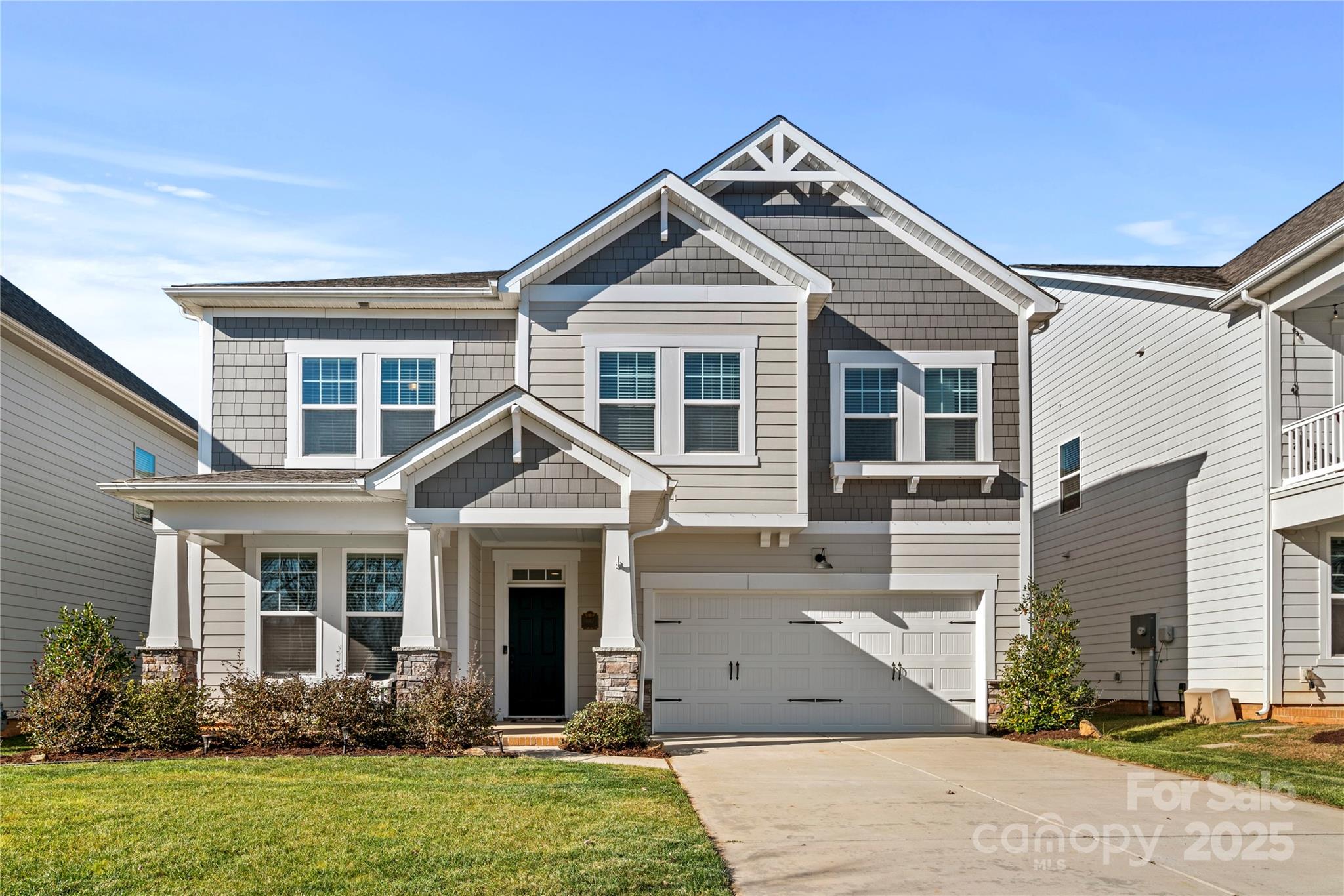1017 Davona Dale Lane Property Photo