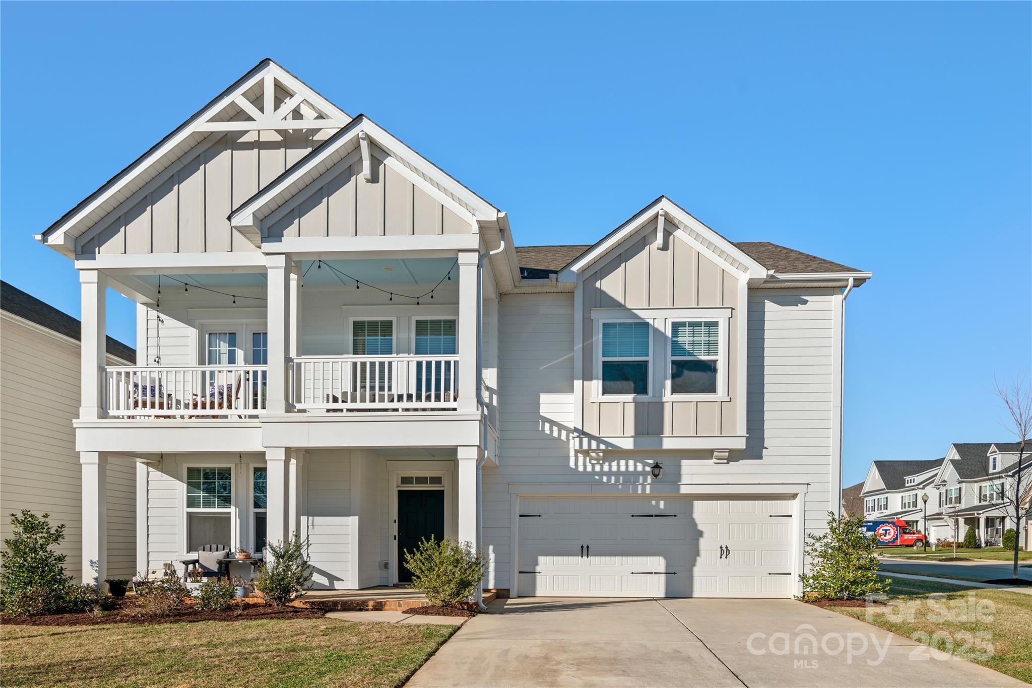 1021 Davona Dale Lane Property Photo