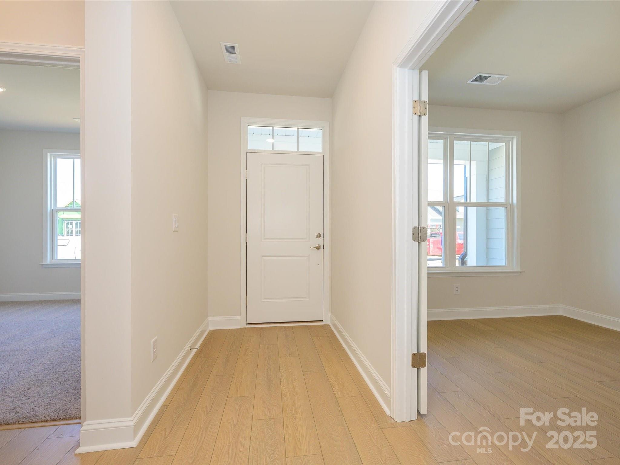 3111 Vermillion Drive Property Photo 4