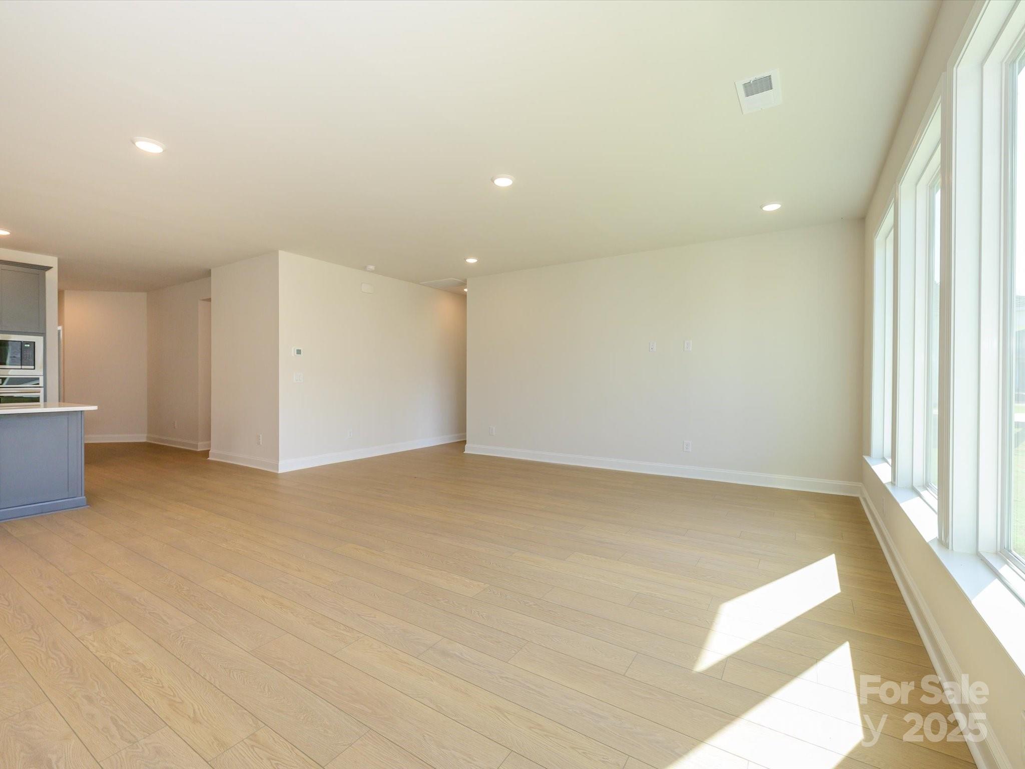 3111 Vermillion Drive Property Photo 12