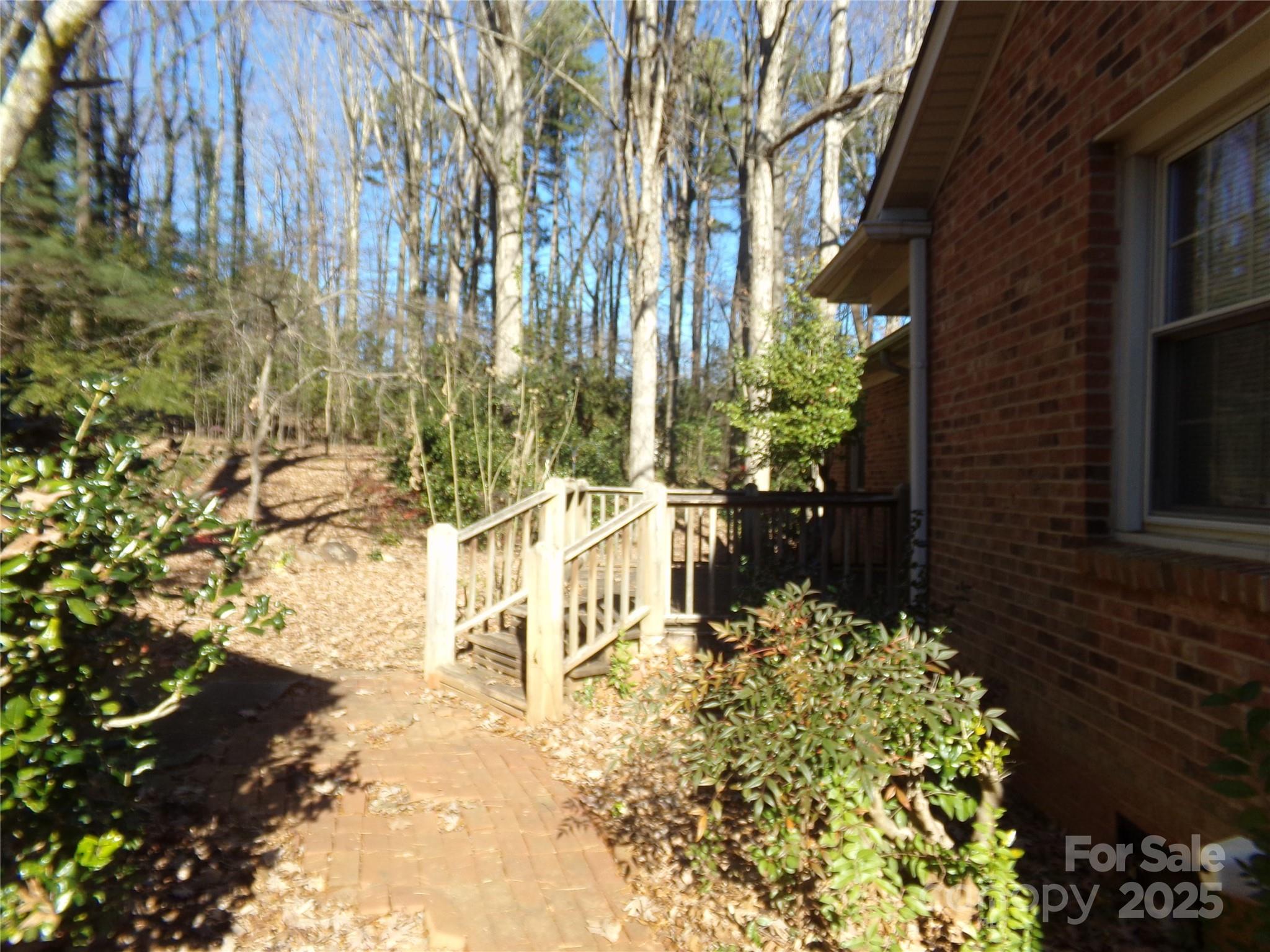 5514 Grafton Place Property Photo 10
