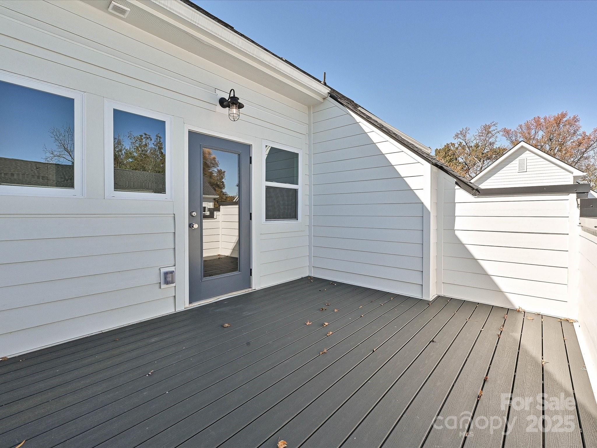 1225 E 34th Street Csw0419 Property Photo 3