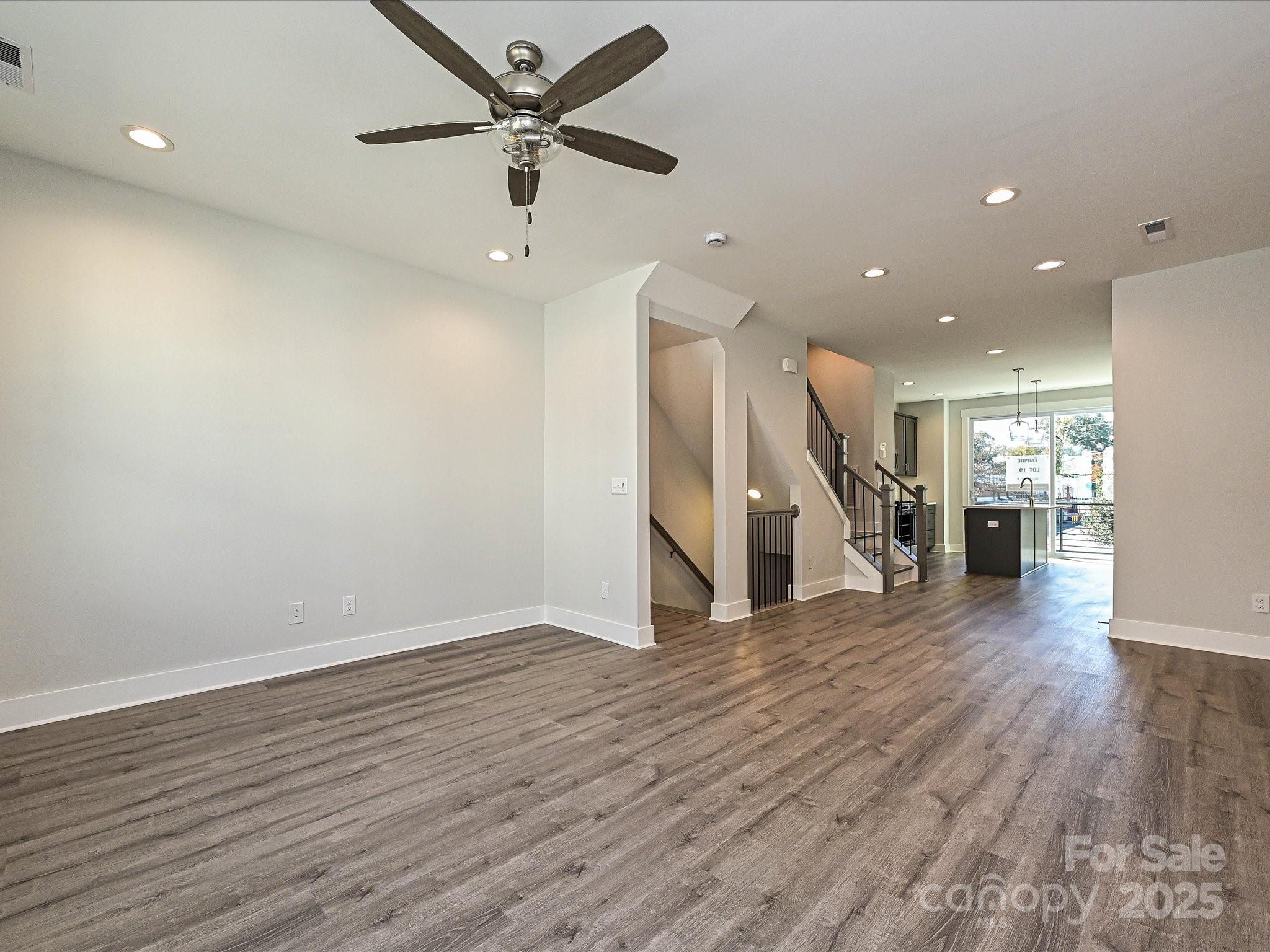 1225 E 34th Street Csw0419 Property Photo 10