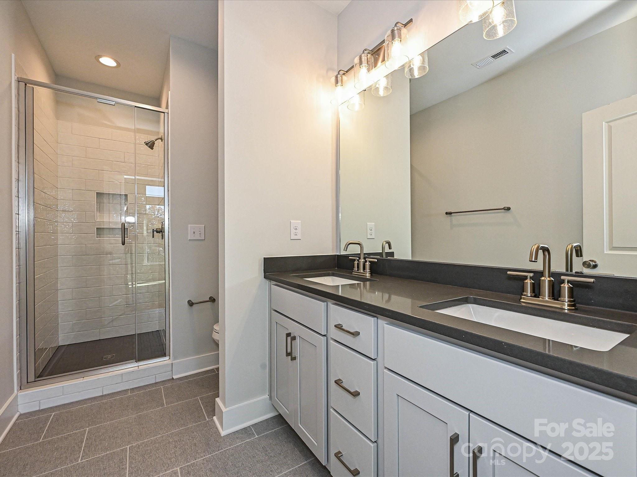 1225 E 34th Street Csw0419 Property Photo 19