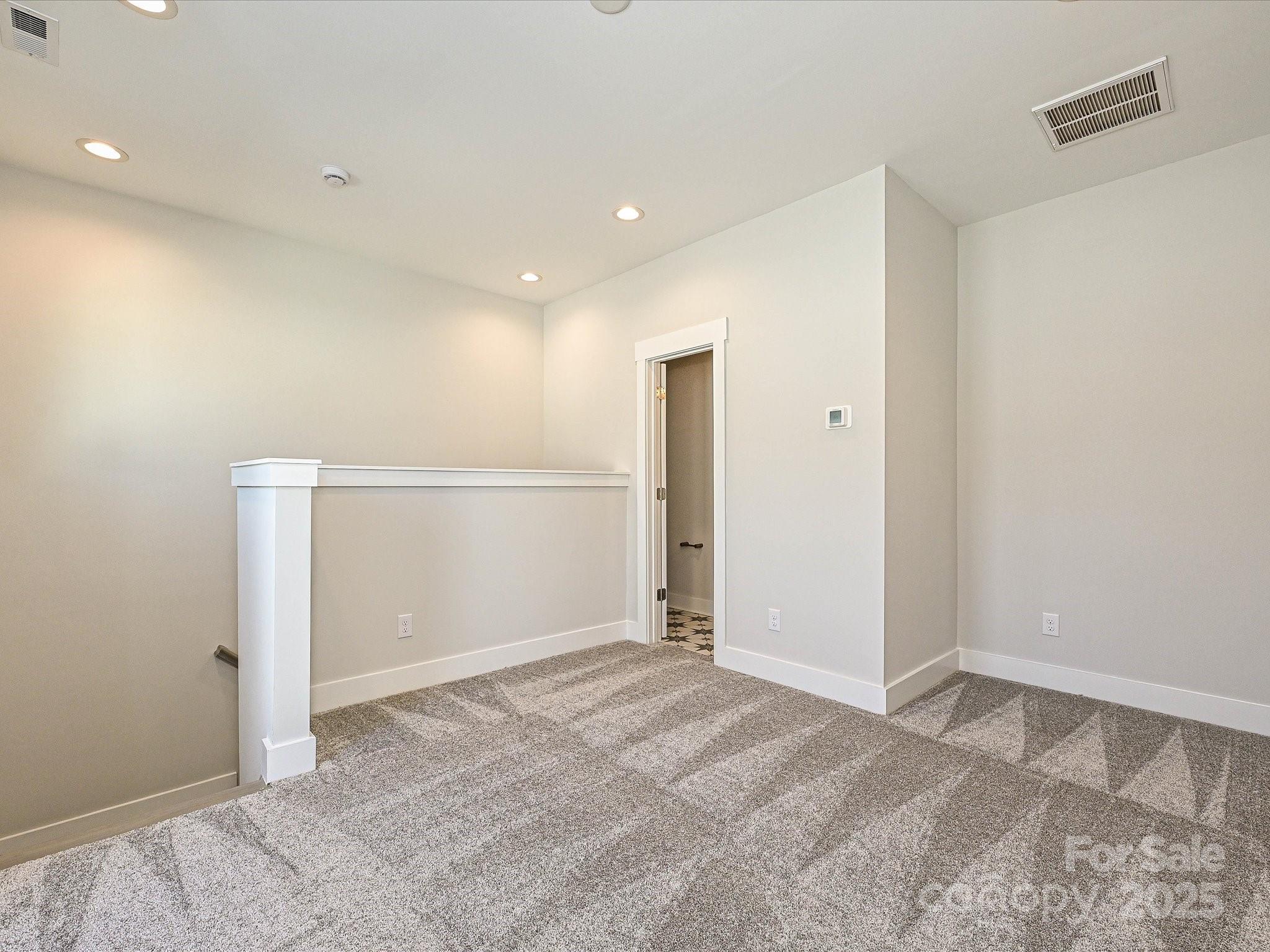 1225 E 34th Street Csw0419 Property Photo 24