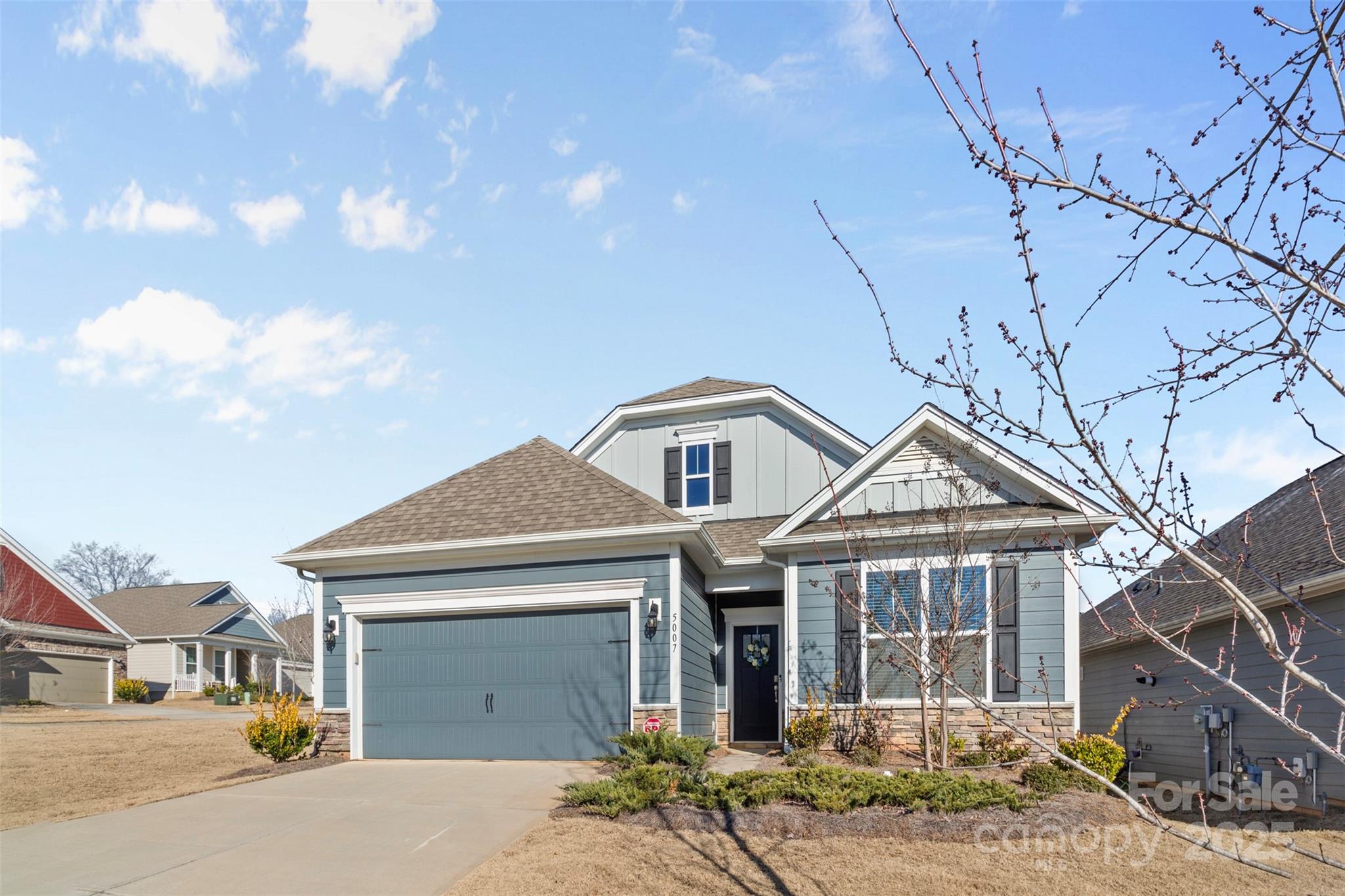 5007 Grand Champion Court Property Photo