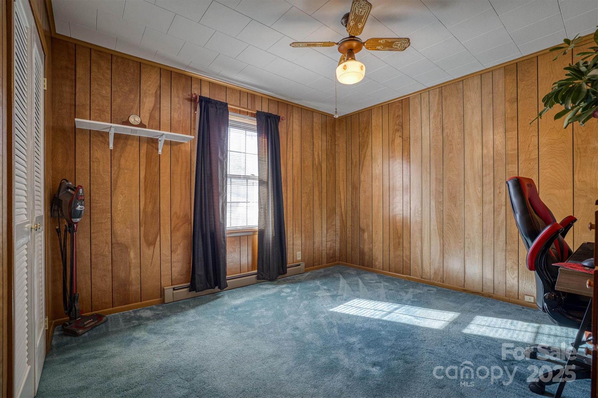 811 Kathy Drive Property Photo 12